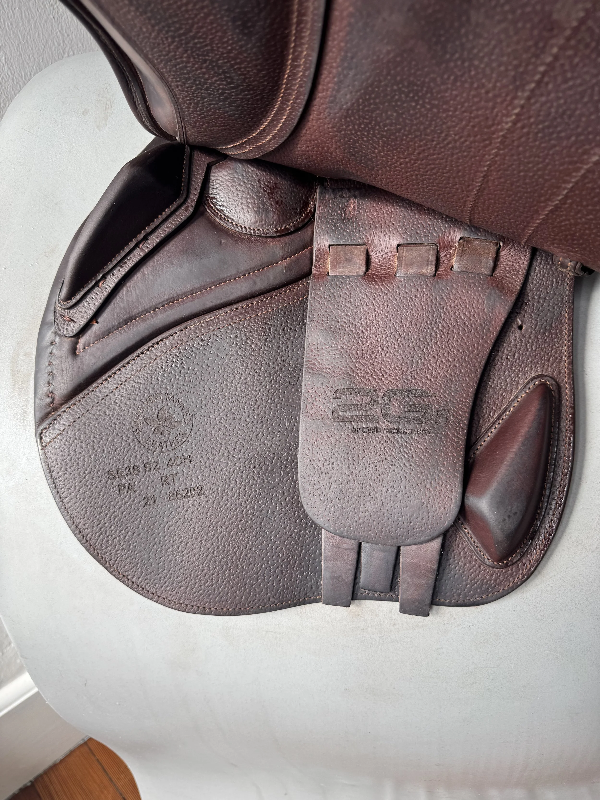 17.5" CWD SE38 Hunter Mademoiselle 2Gs Saddle - 4CH - 2021 - Full Buffalo - Underflaps