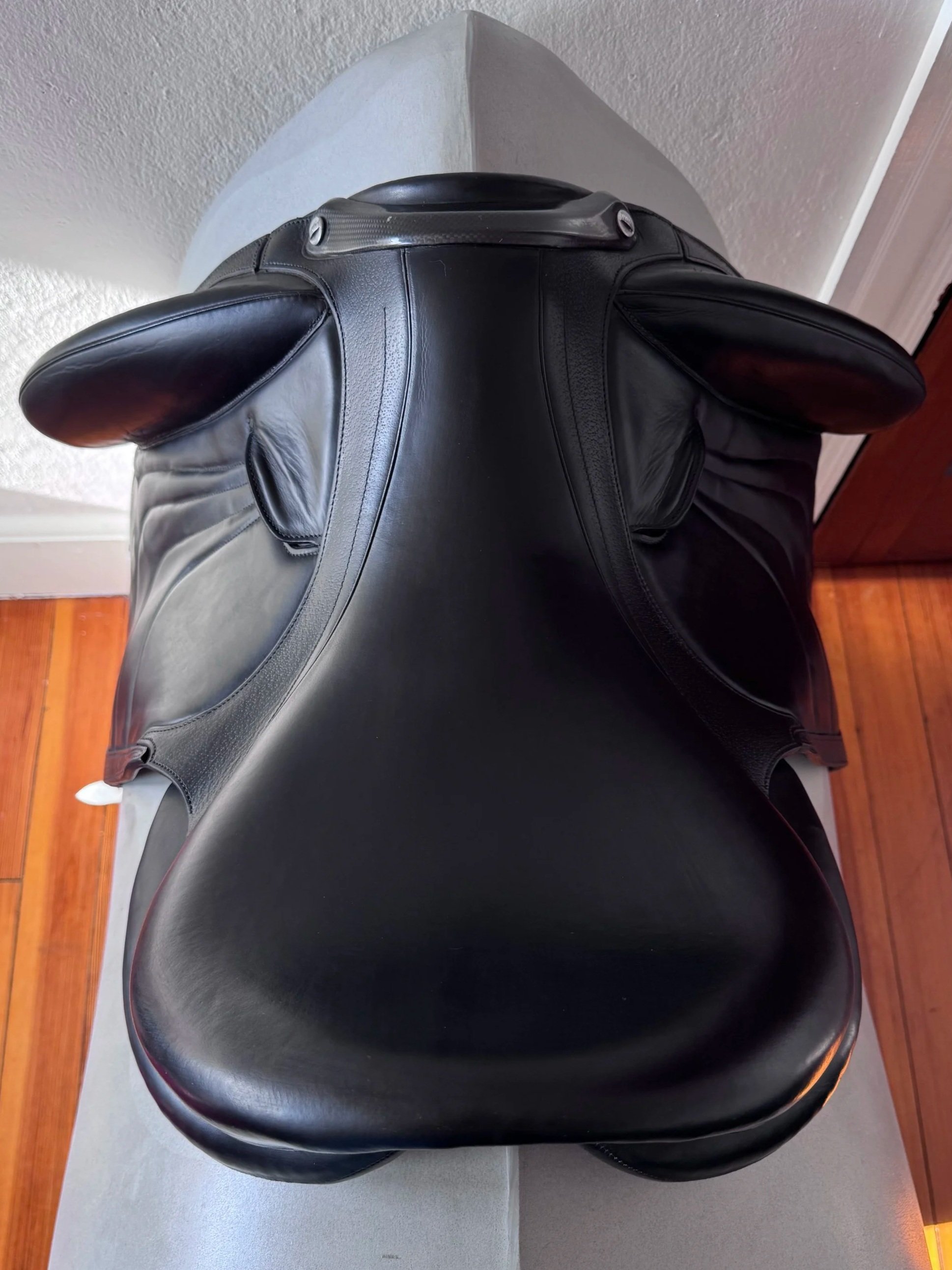 18" Devoucoux Makila Harmonie Dressage Saddle - 2018 - 2A - Seat 3