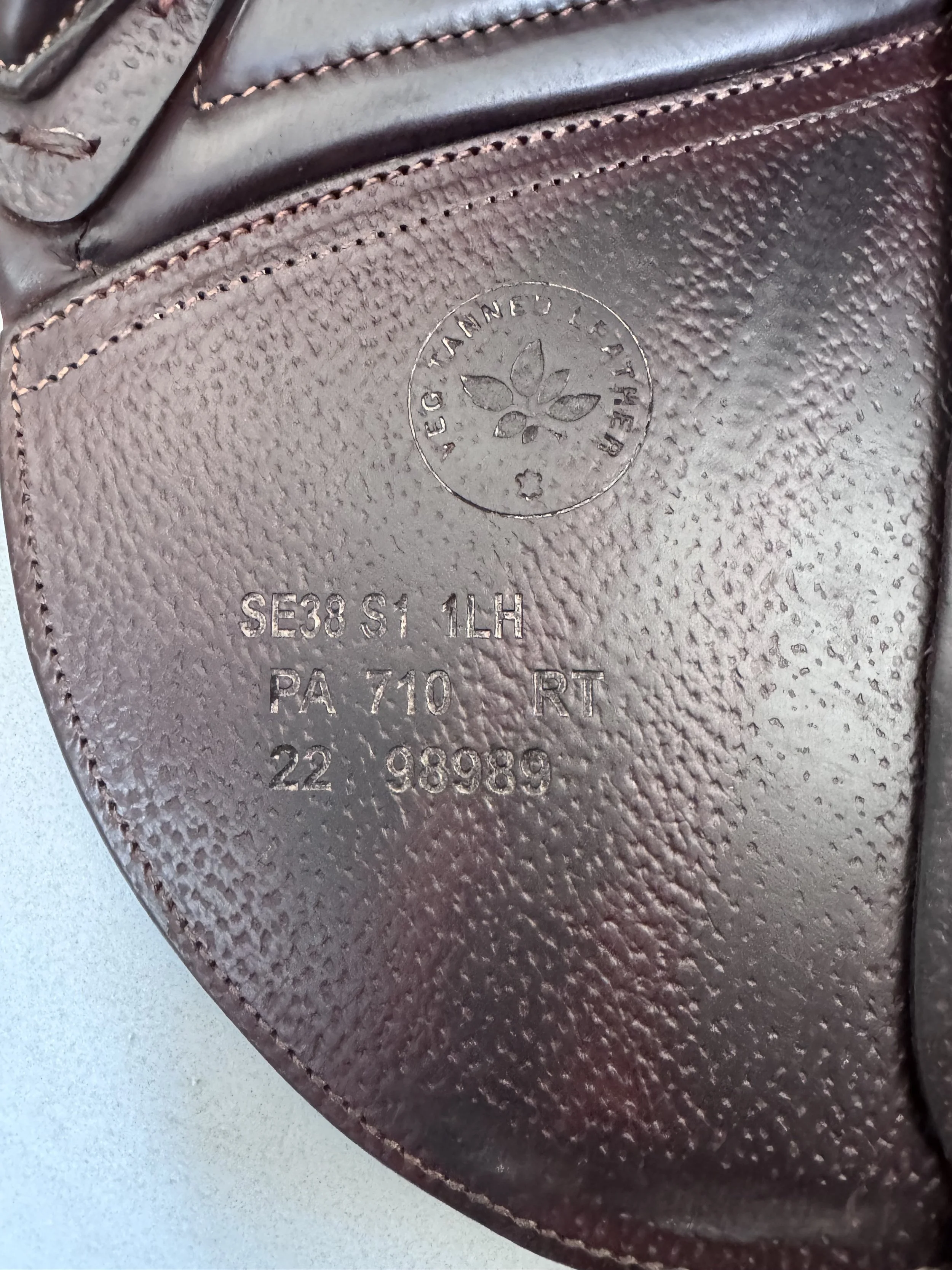 17" CWD SE38 Hunter Mademoiselle 2Gs Saddle - 2022 - 1LH - Full Buffalo - Serial Stamp