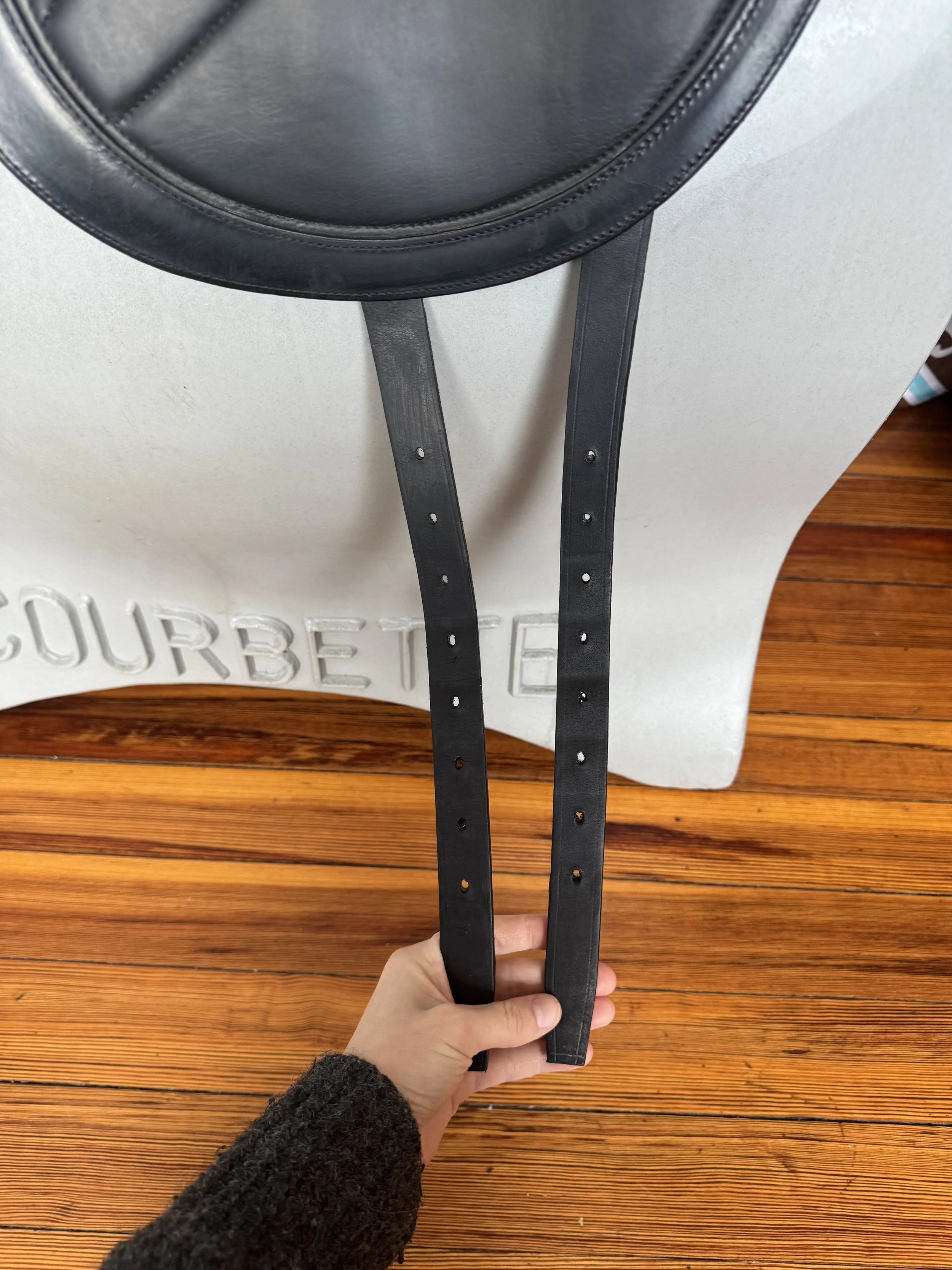 18.5" CWD SE37 PRO Dressage Saddle - 2021 - 3XLA - Full Buffalo - Billets 2