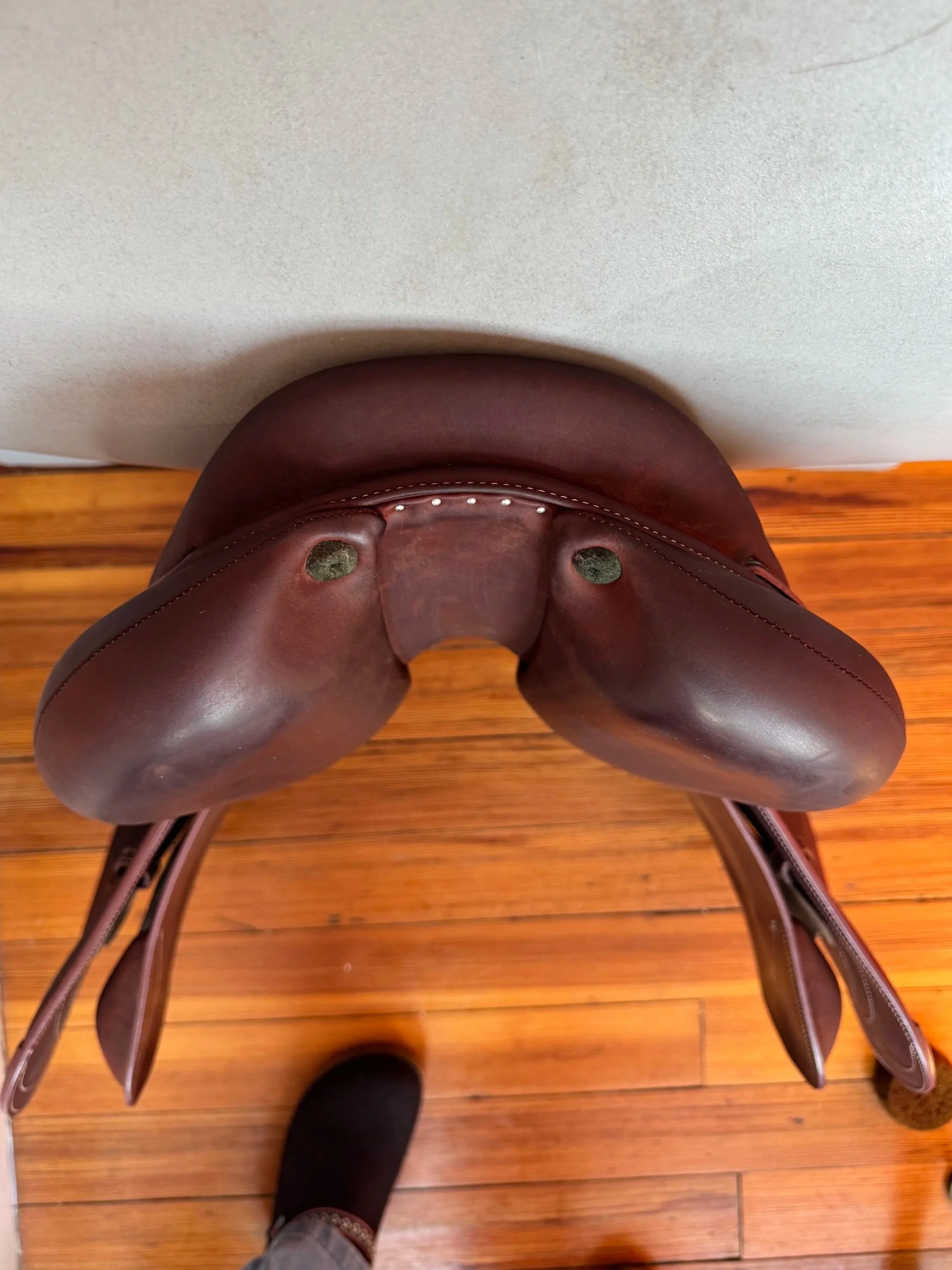 18" Devoucoux Biarritz O Saddle - 2023 - 2A - MINT - LIKE NEW - Cantle 2