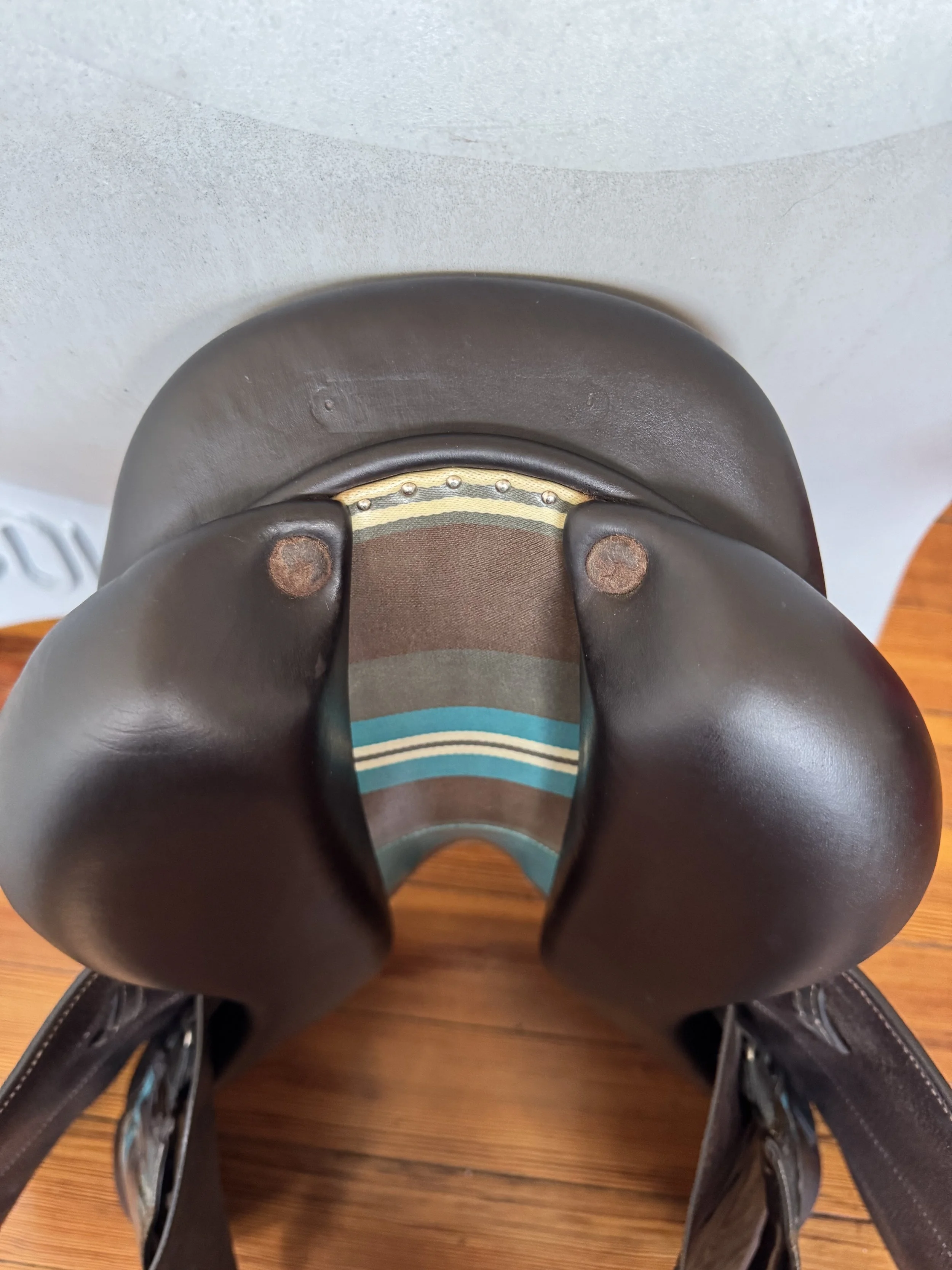 15.5" Voltaire Welli Children's / Pony Saddle - 2019 - 0A - Full Buffalo - Cantle 1