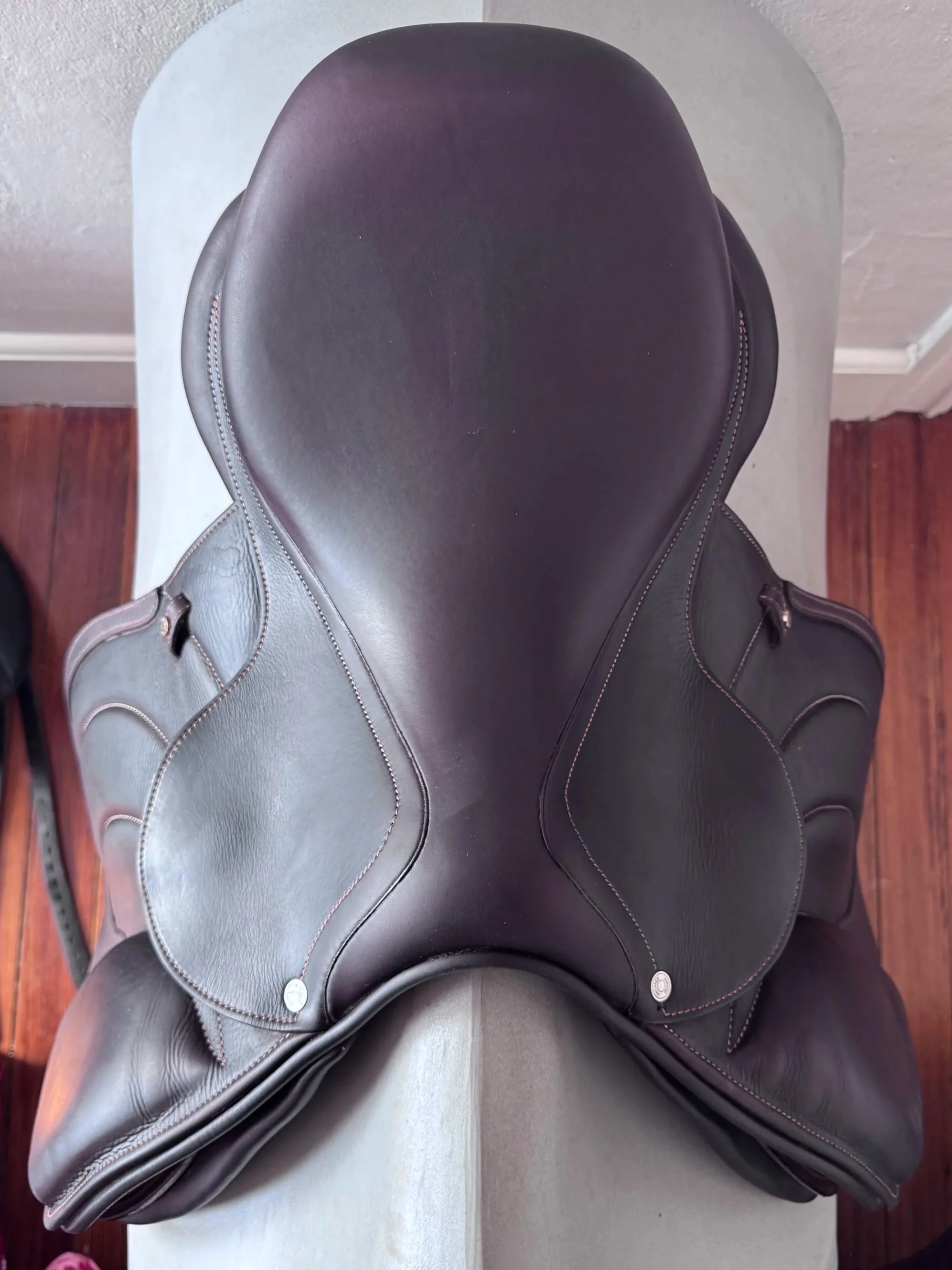 17" Antares Connexion Saddle - 2024 - 1A - Full Buffalo  - Seat 4