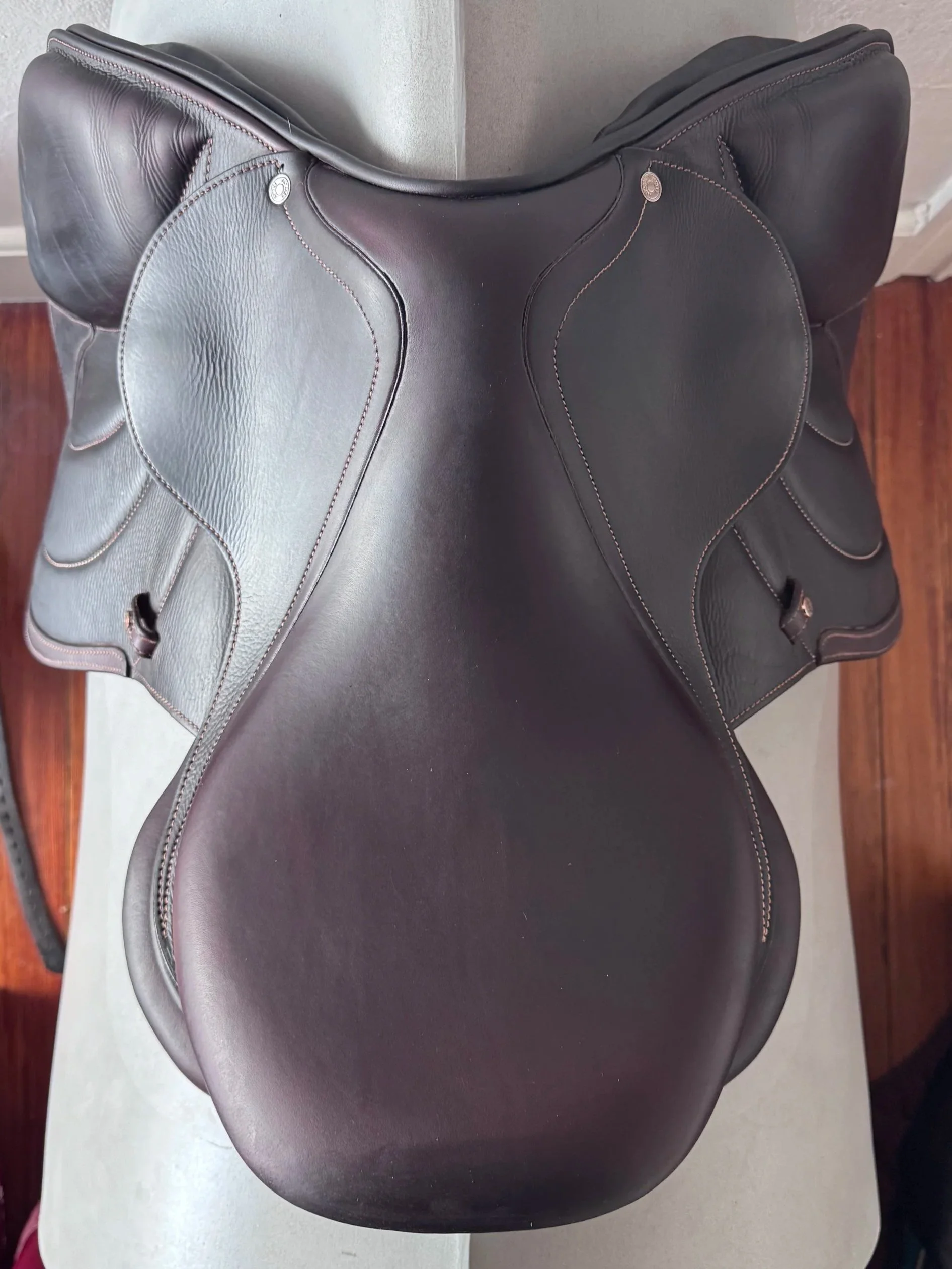 17" Antares Connexion Saddle - 2024 - 1A - Full Buffalo  - Seat 2