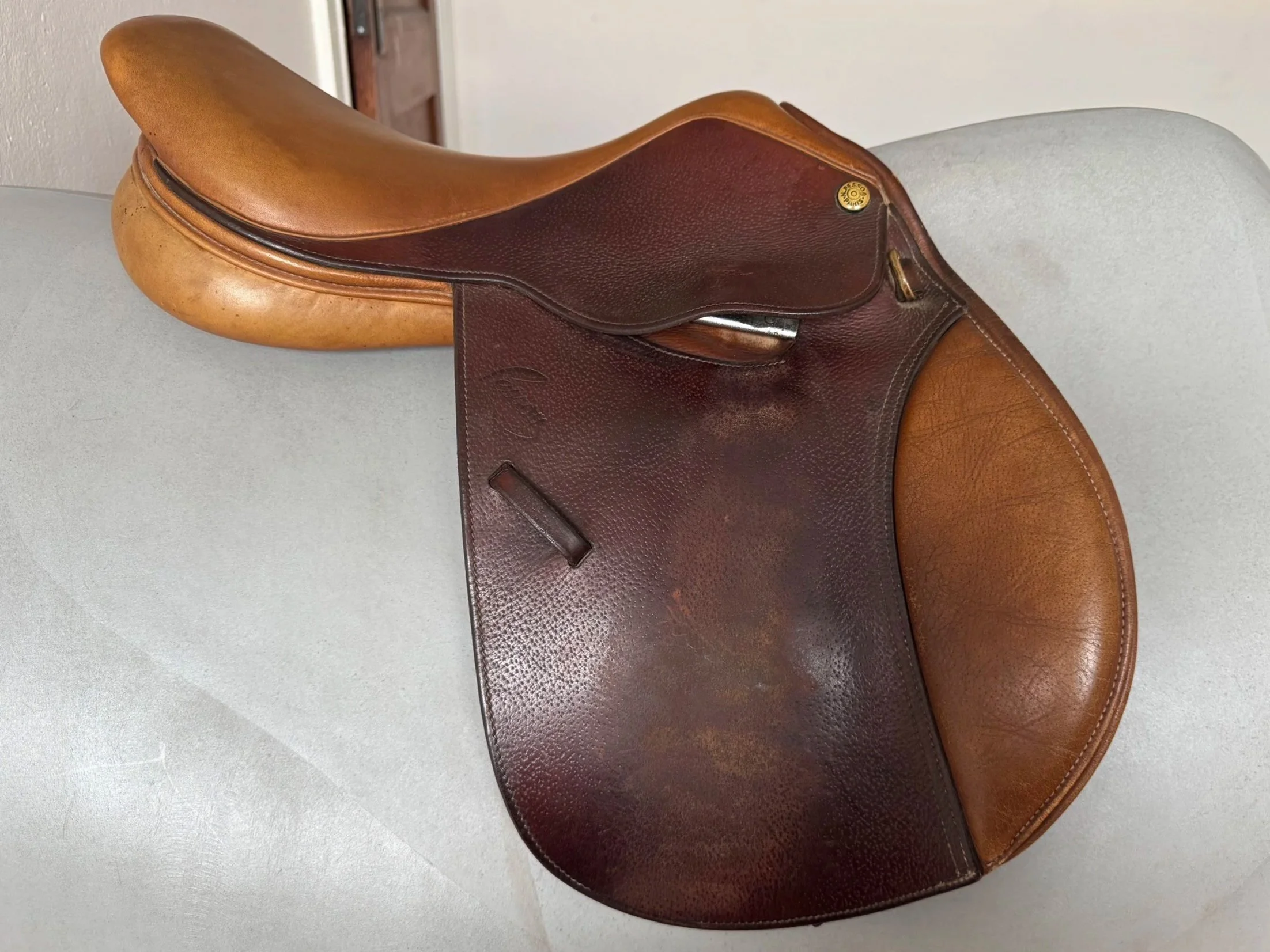 15" Pessoa Rodrigo Pony Saddle - Right View 1