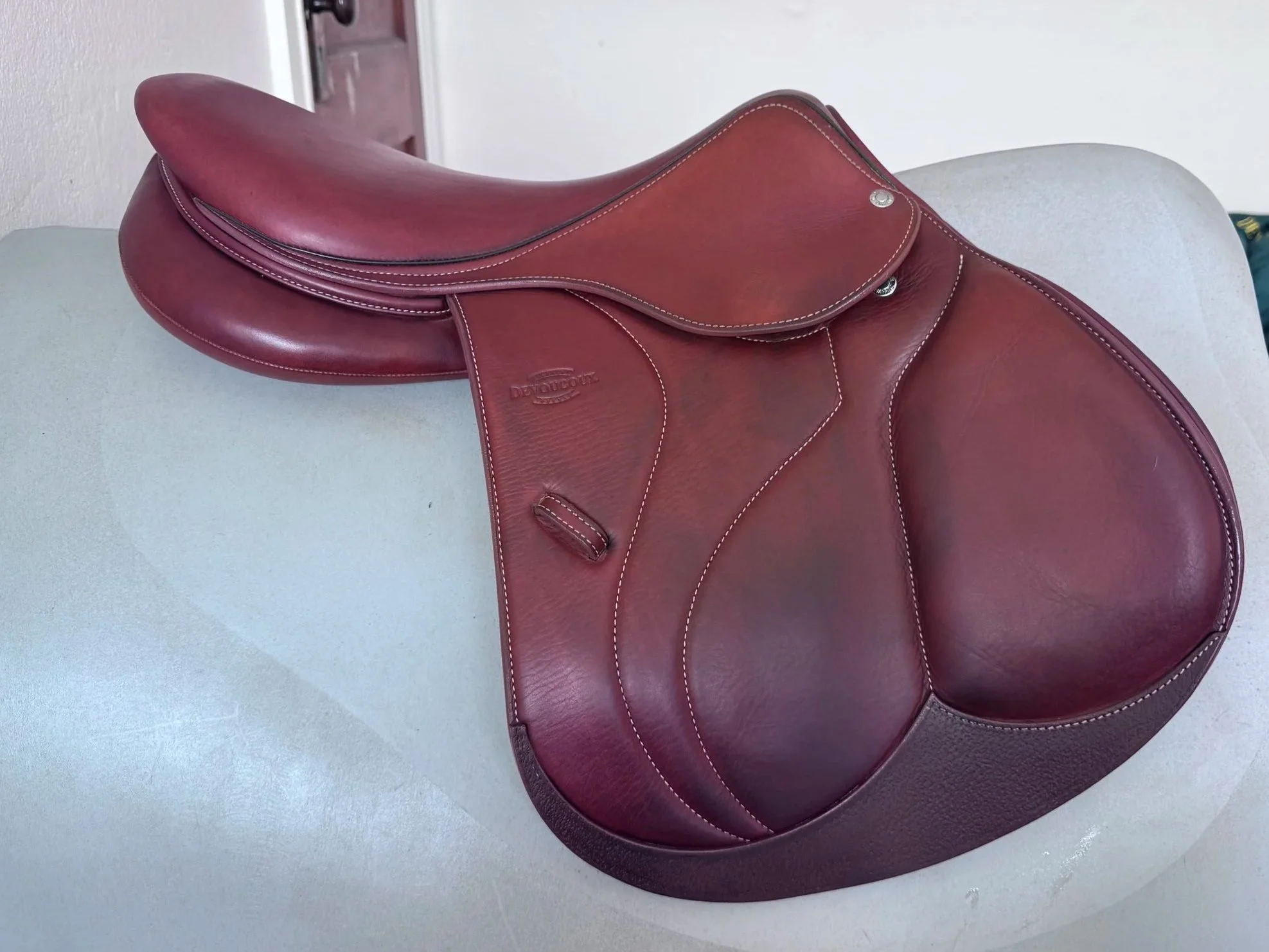 17.5" Devoucoux Biarritz S - 2022 - 1AA - Full Buffalo - Right View 2