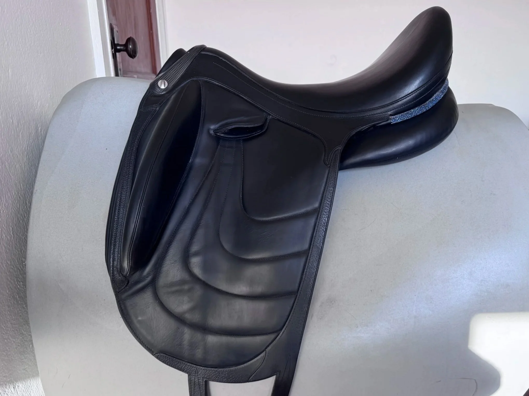 18" Devoucoux Makila Harmonie Dressage Saddle - 2018 - 2A - Left View 3