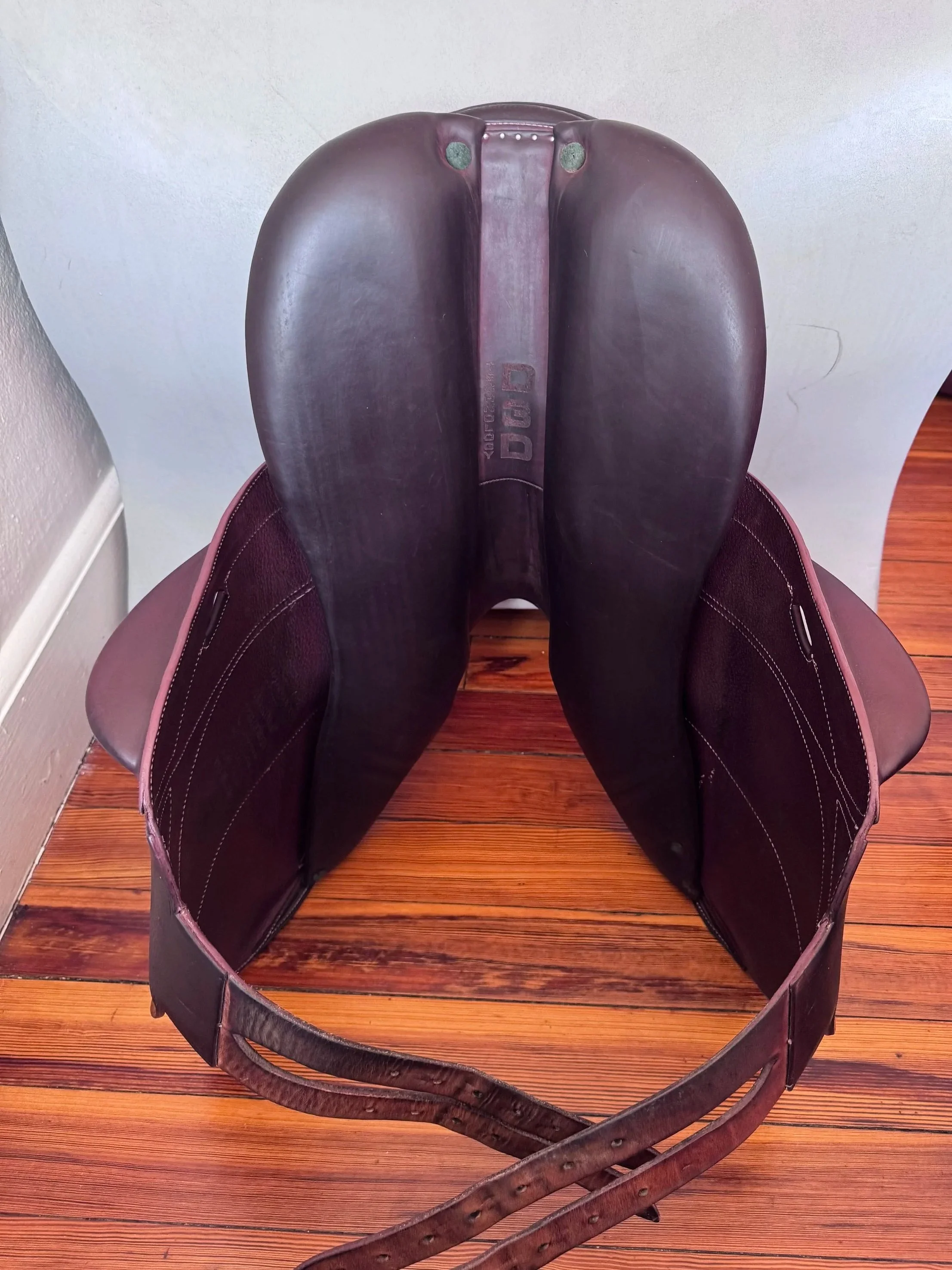18" Devoucoux Chiberta Lab Monoflap Saddle - 2022 - 3AAR - Full Buffalo  - Panels 2