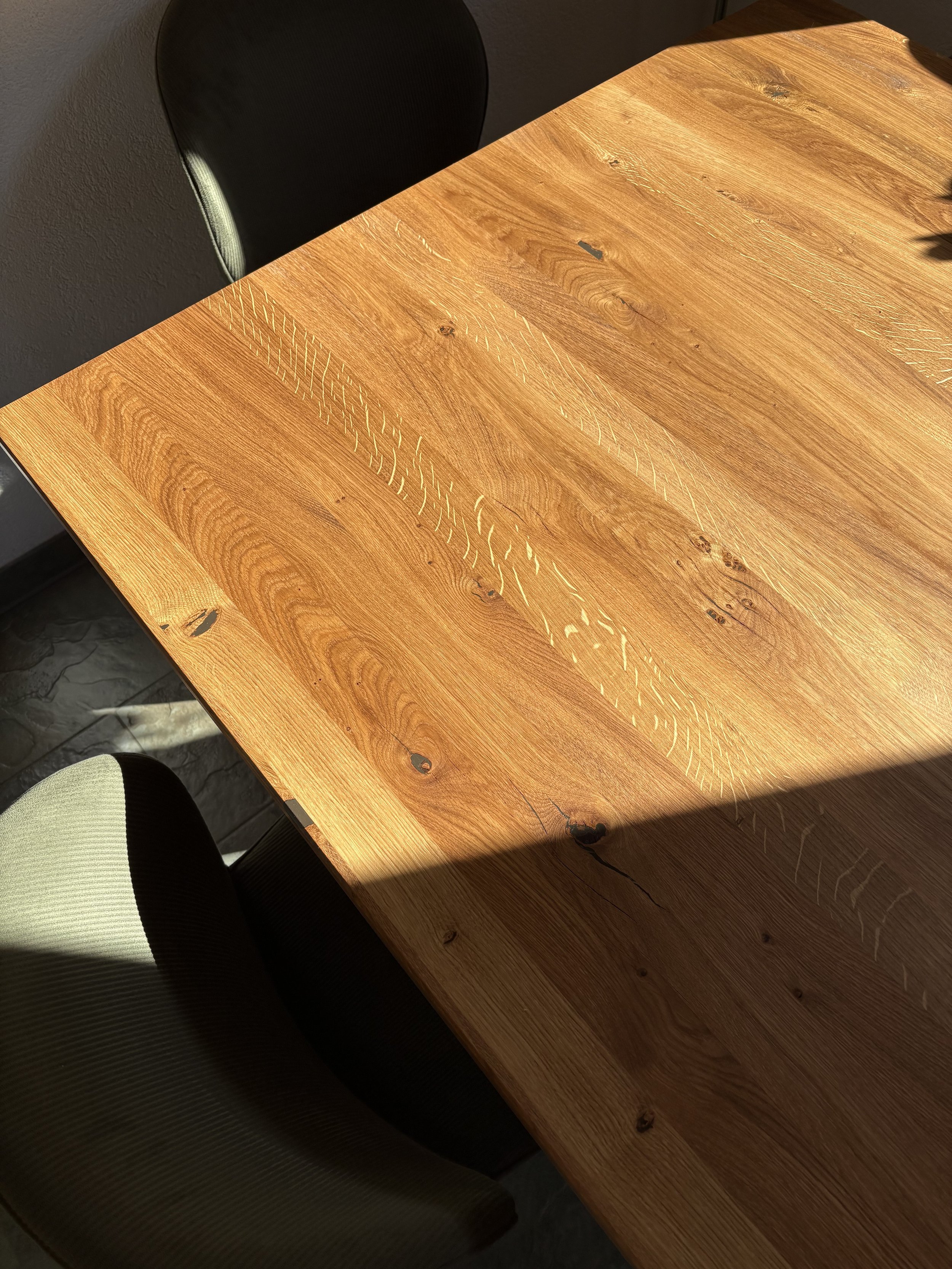 Esstisch aus Massivholz Eiche nach Maß, DDesign Metallbau Steinach am Brenner