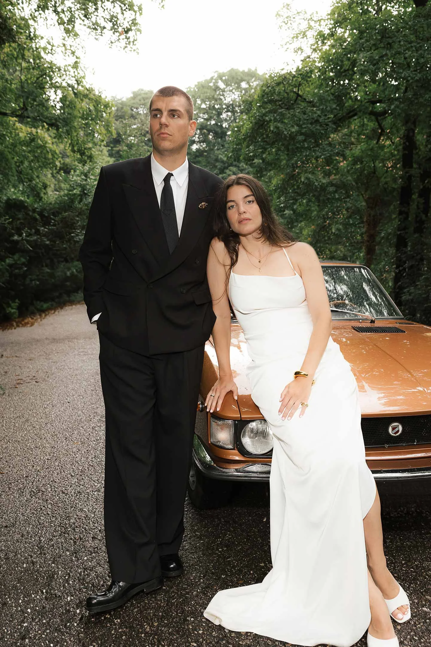 CAR-TO-DIE-FOR-7076-4-vogue-wedding-by-andrea-mittermeier.jpg