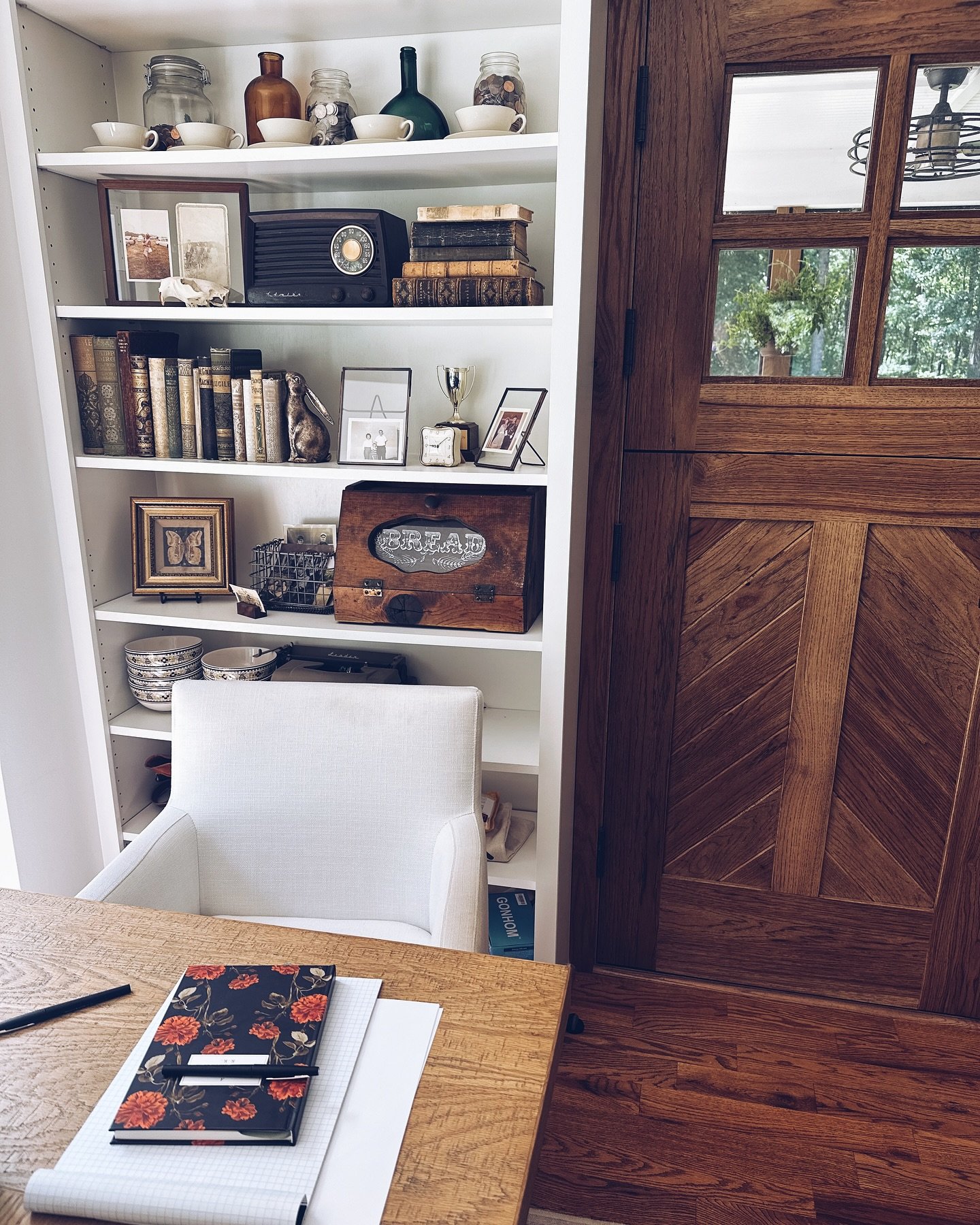 My Friday evening view. ✍🏻

I spent some time brainstorming the magical aspects of my next novel and I let myself day dream in a journal. As my friend Isabel calls it&hellip;&rdquo;heavy lifting.&rdquo; So much of writing a novel is thinking about t