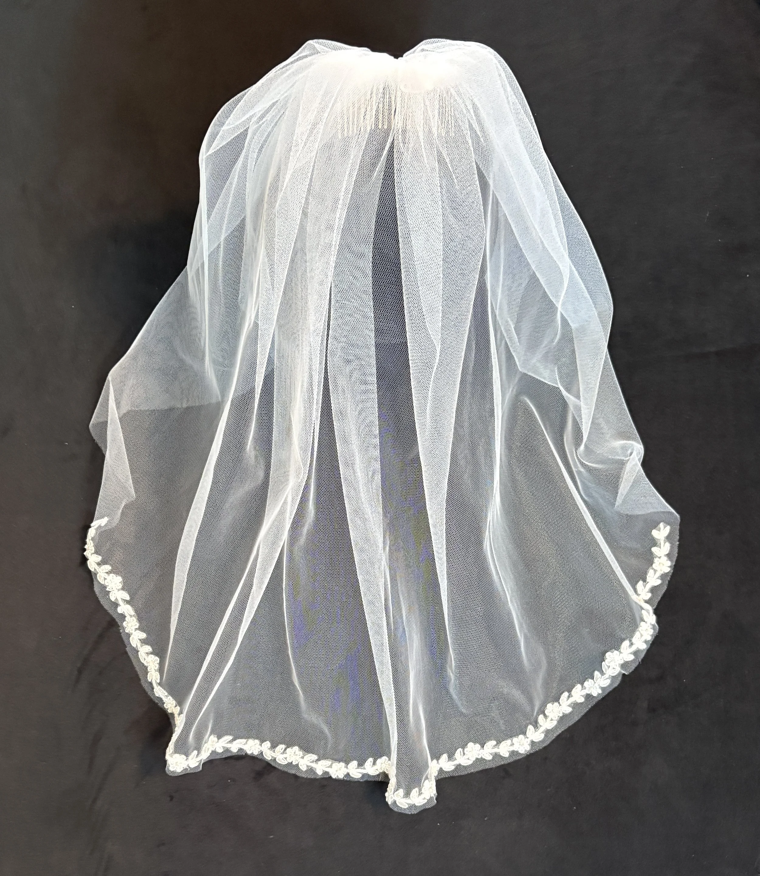 Flower Bead Trim on Comb
$65