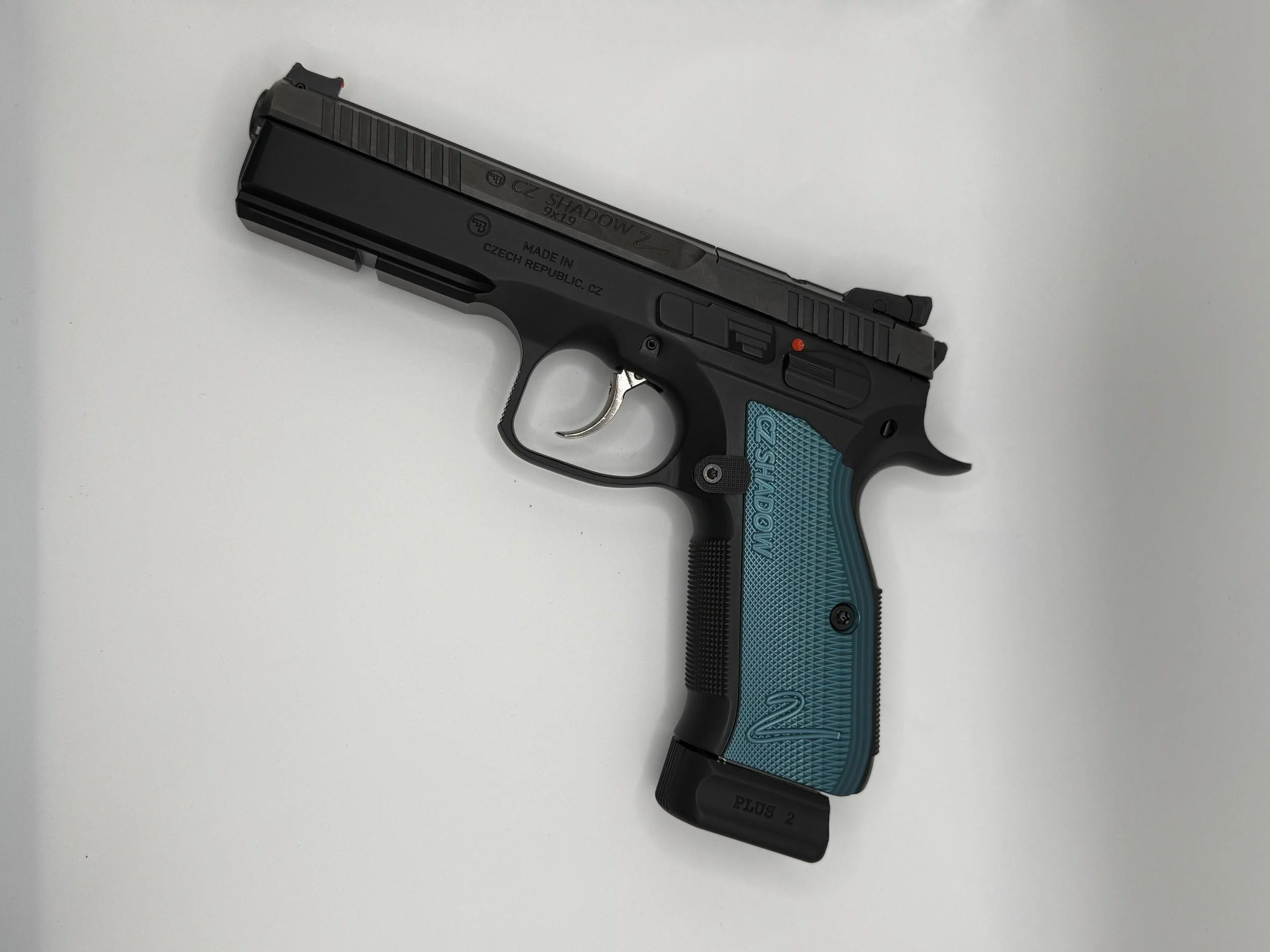 cz%252Bshadow%252B2%252Bblue.jpg