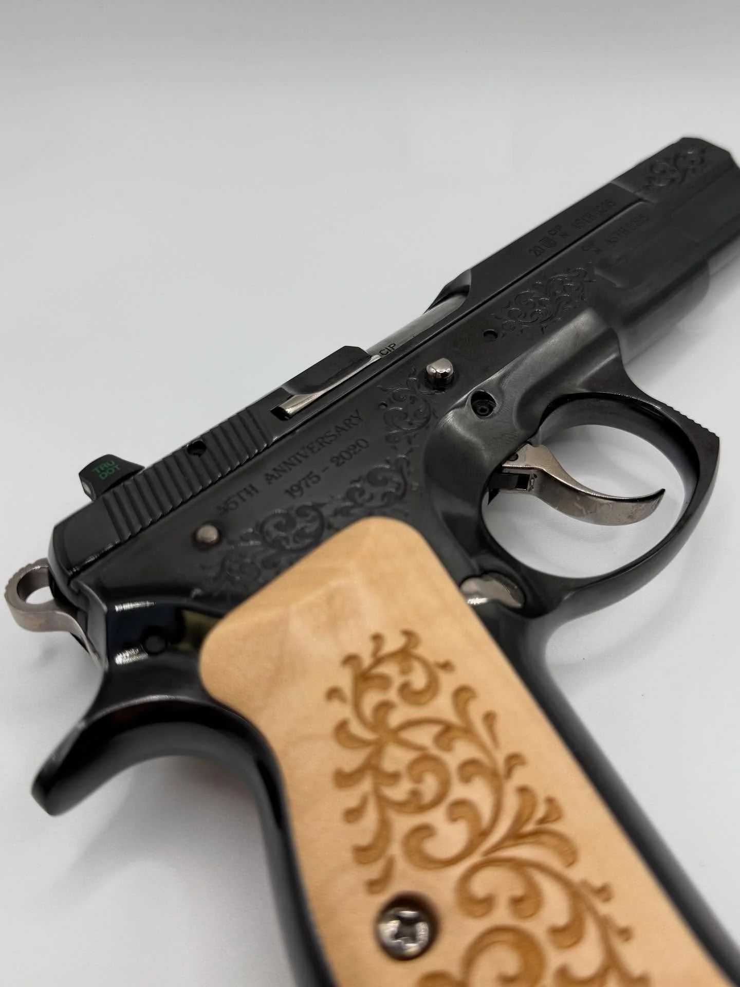 *NOT FOR SALE ON INSTAGRAM*
Pre-owned
CZ 75 B 45th Anniversary
🔥🔥🔥
Call or stop in for price! (732)-851-2044
#uhgc #cz75 #75thanniversary #rangeandstore #czshadow #2astrong #indoorshootingclub