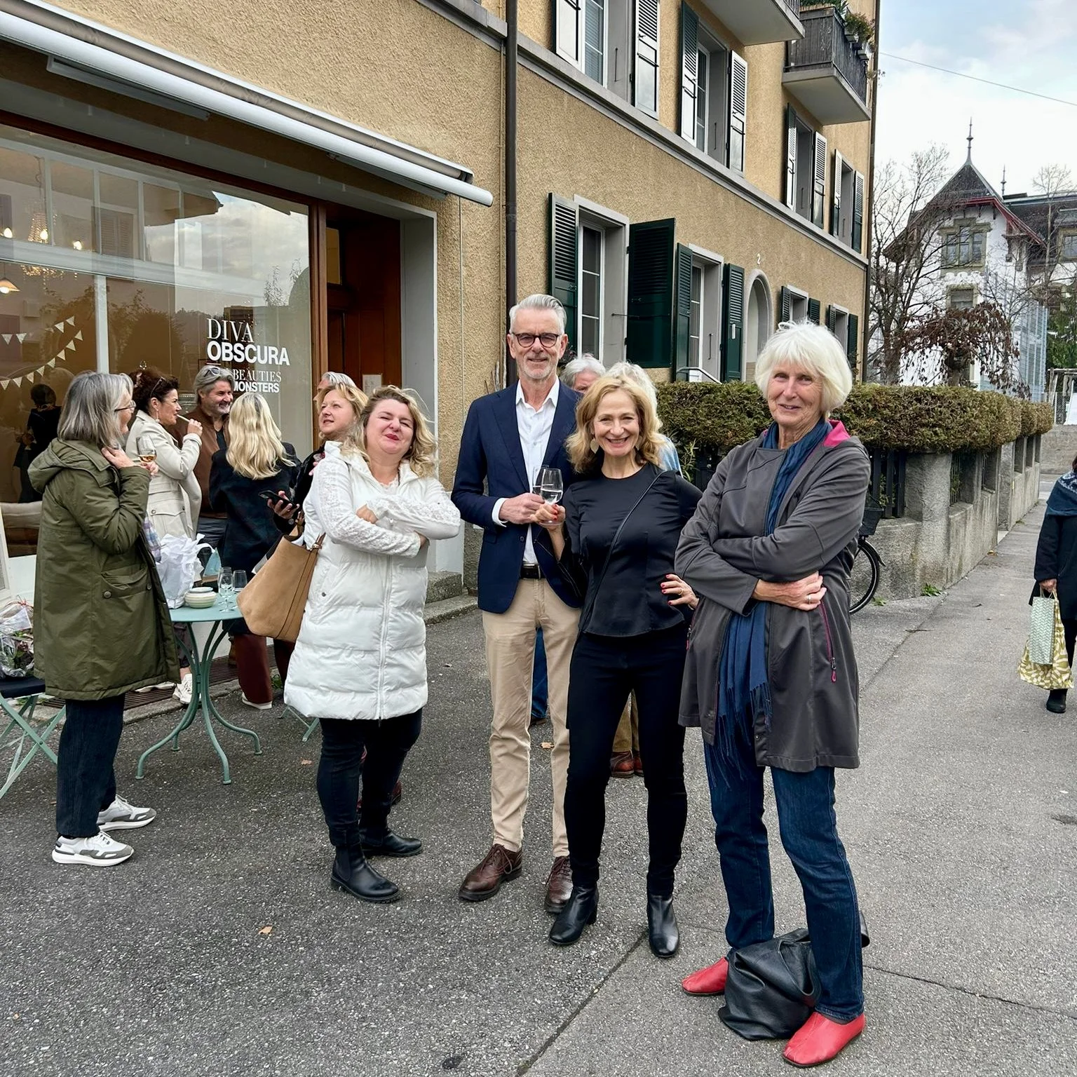 Apéro mit Freunden - am 15. November 2025