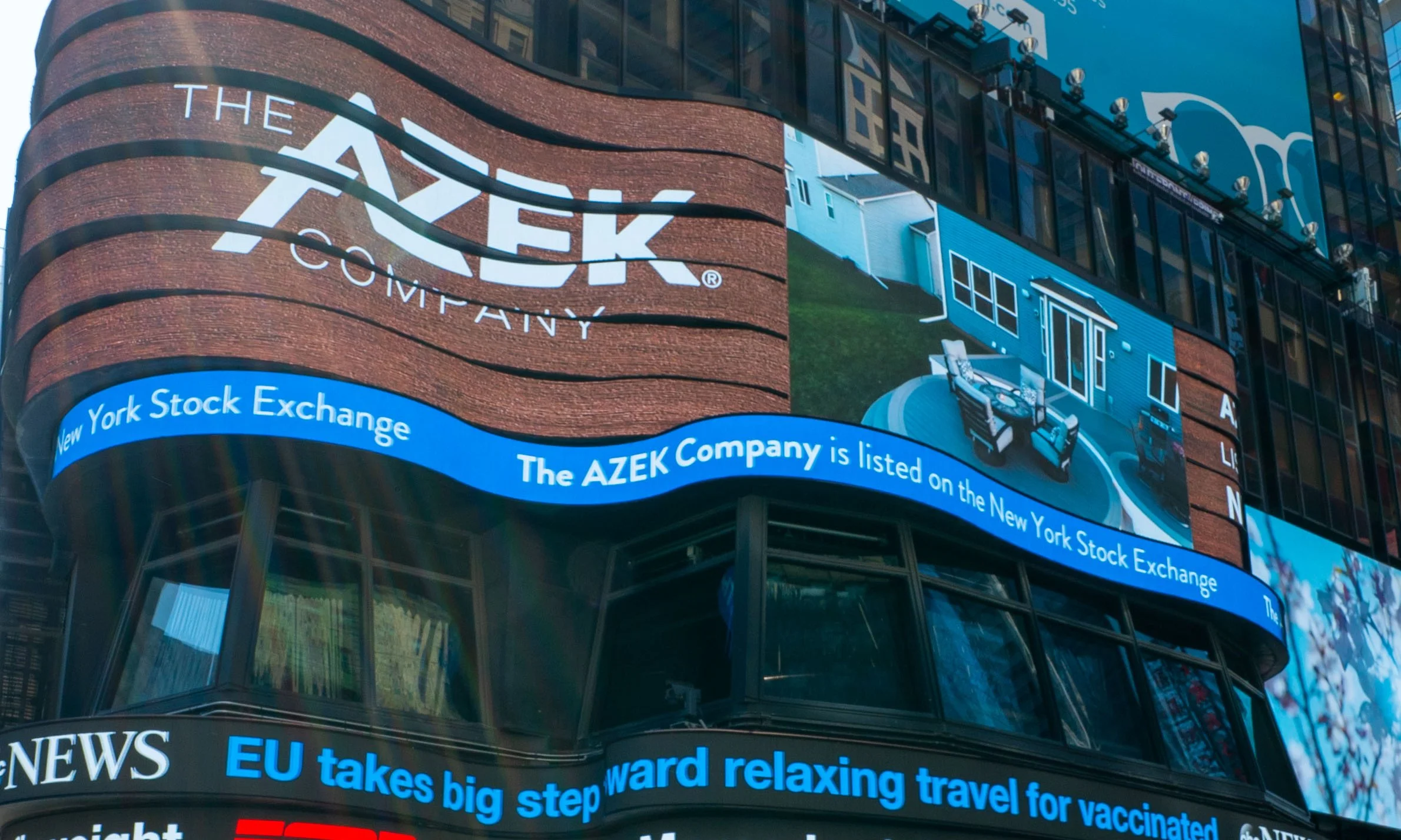 AZEK-TimesSquare-1.jpg