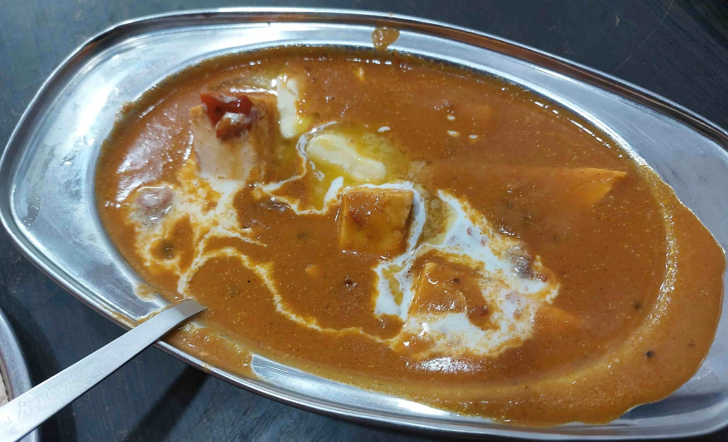 Paneer butter masala – Indian cottage cheese curry in a buttery tomato sauce