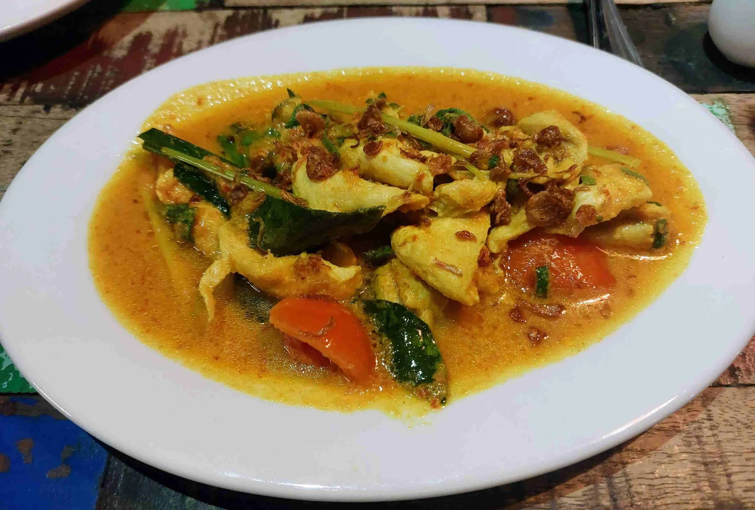 Ayam Woku – Indonesian spicy grilled chicken cooked with aromatic woku herbs and spices