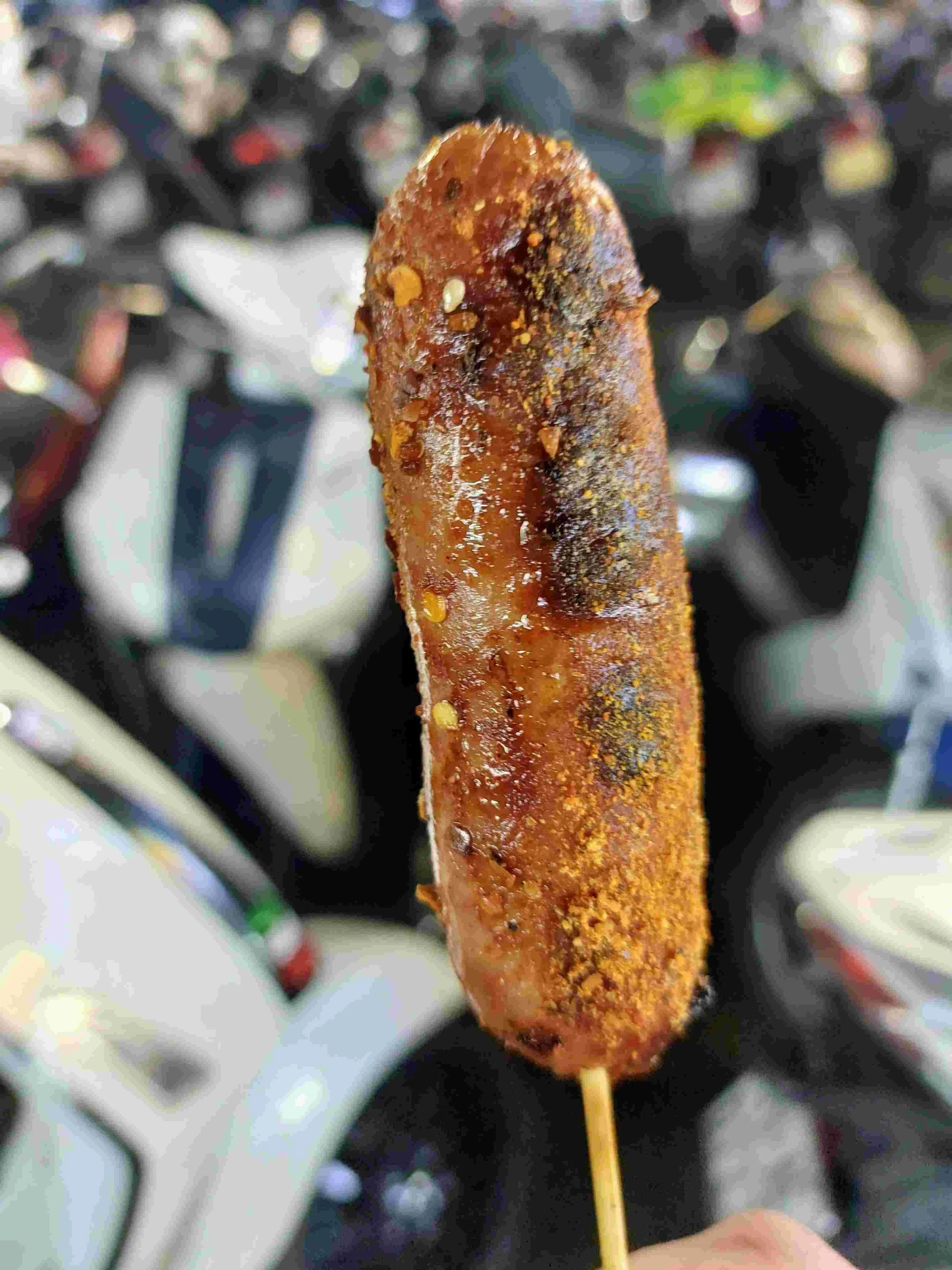 Lạp Xưởng Nướng Da – Chinese sausage grilled to crispy perfection