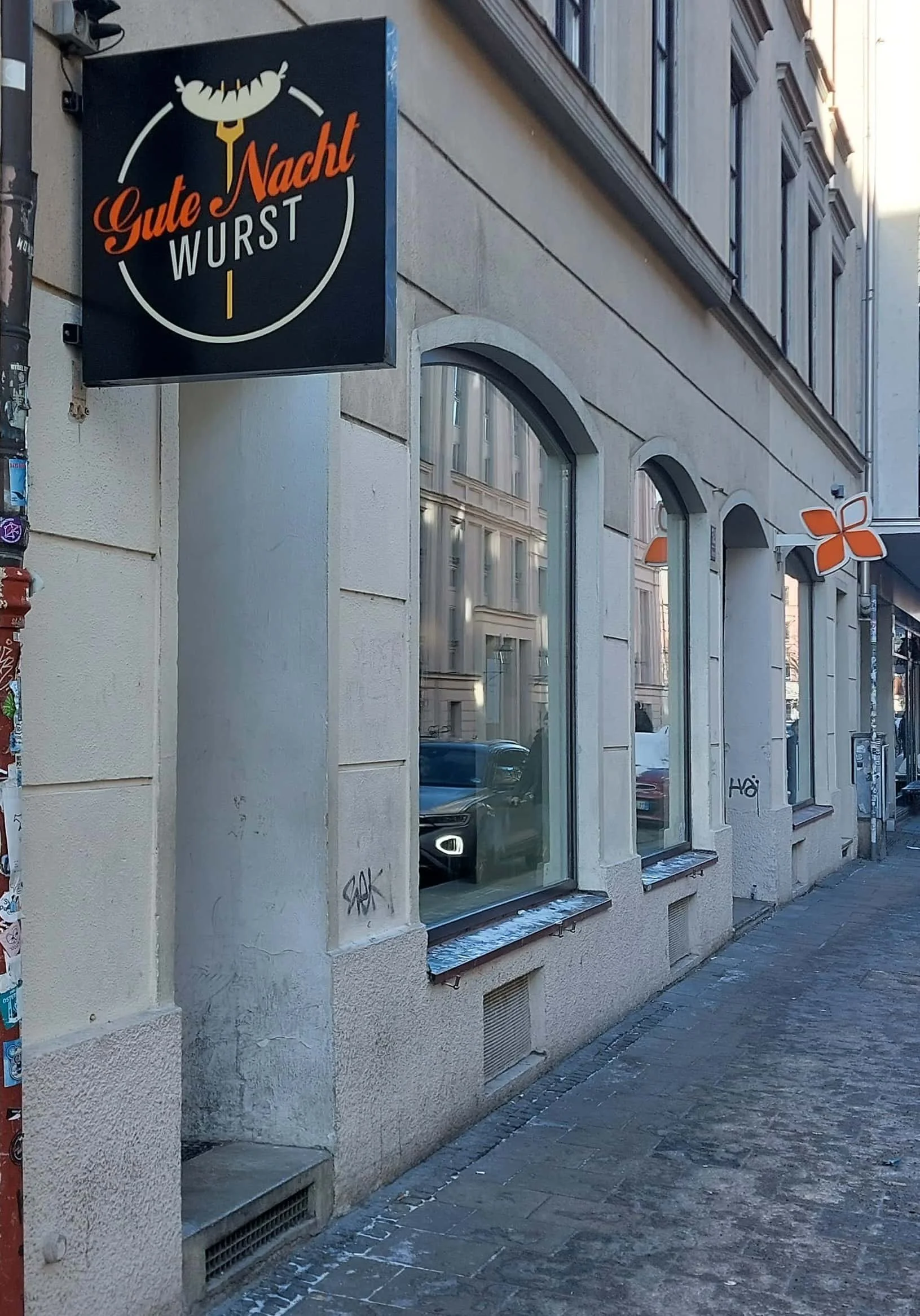 Exterior of Gute Nacht Wurst in Munich