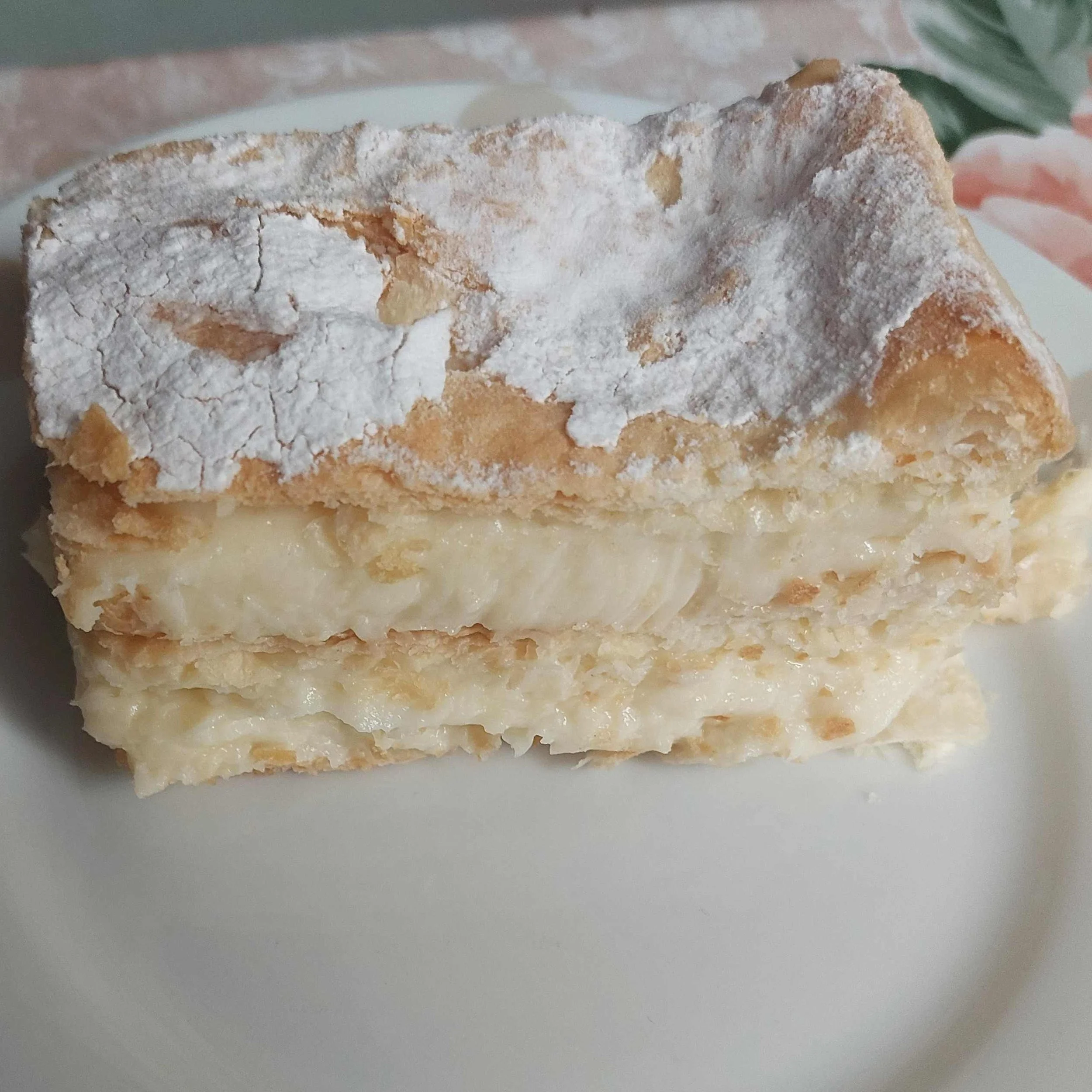 Krempita kotorska – traditional Kotor-style custard cream cake with puff pastry