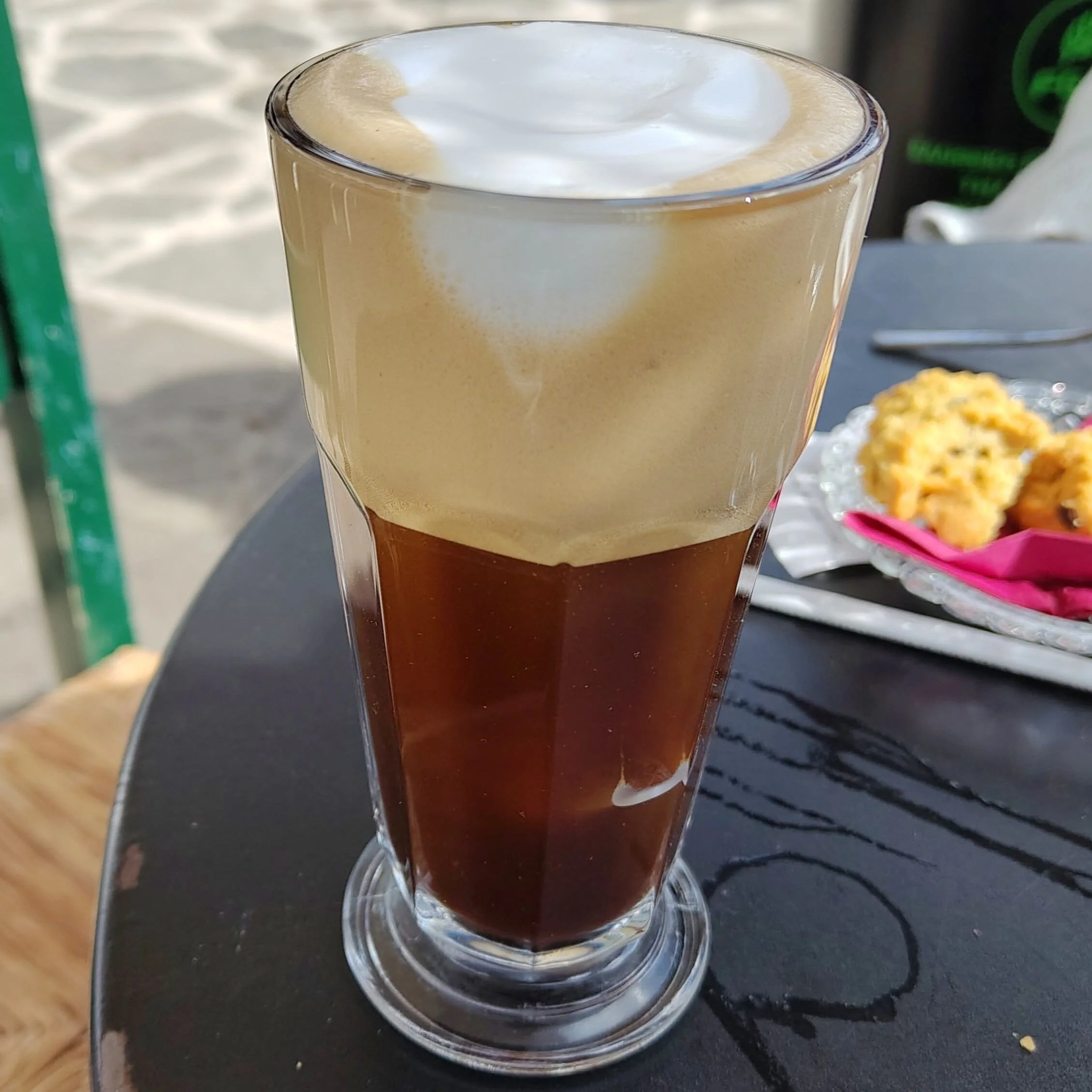 Freddo cappuccino – Greek iced cappuccino with espresso and cold milk foam