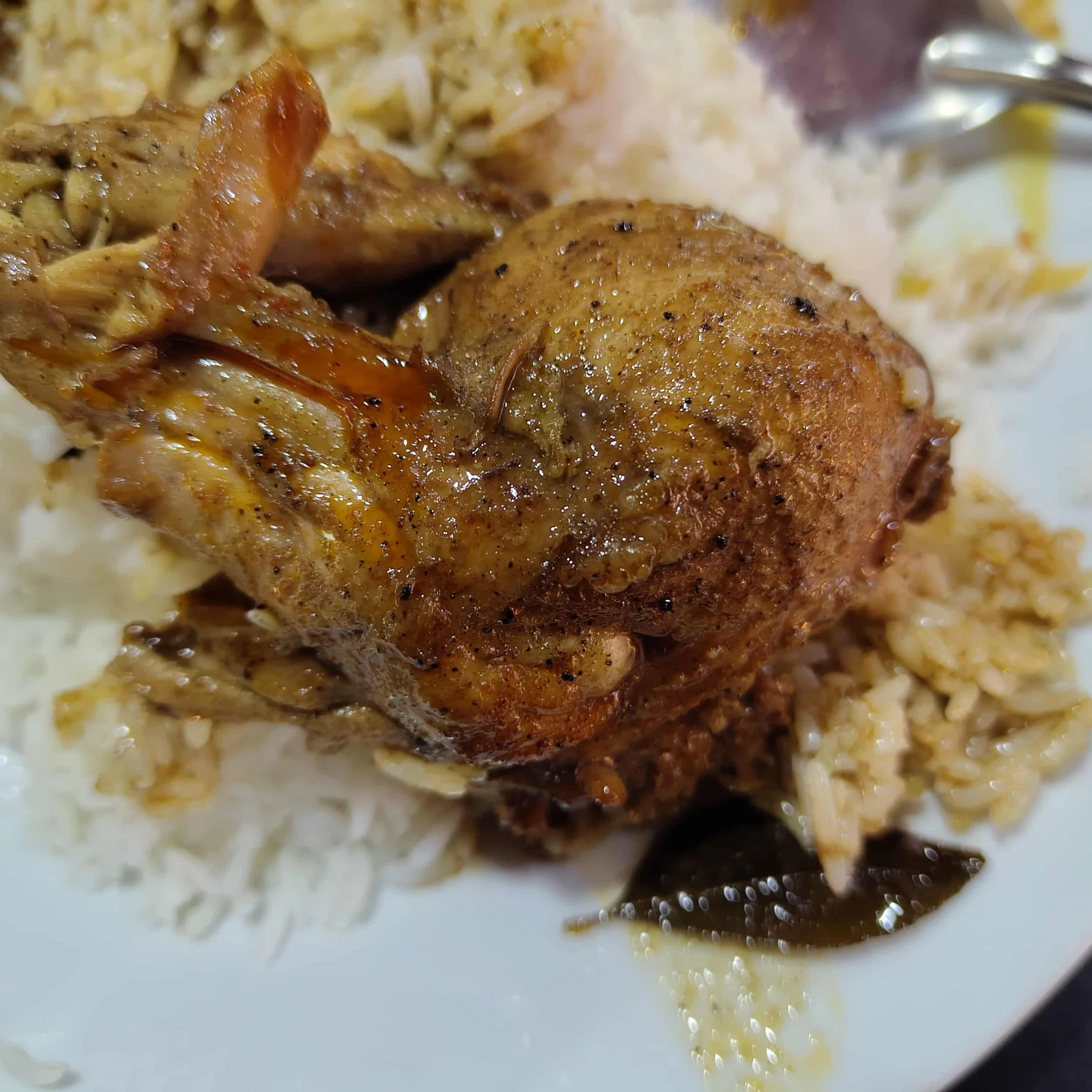 Kukul mas curry – Sri Lankan chicken curry served as part of a traditional rice and curry meal