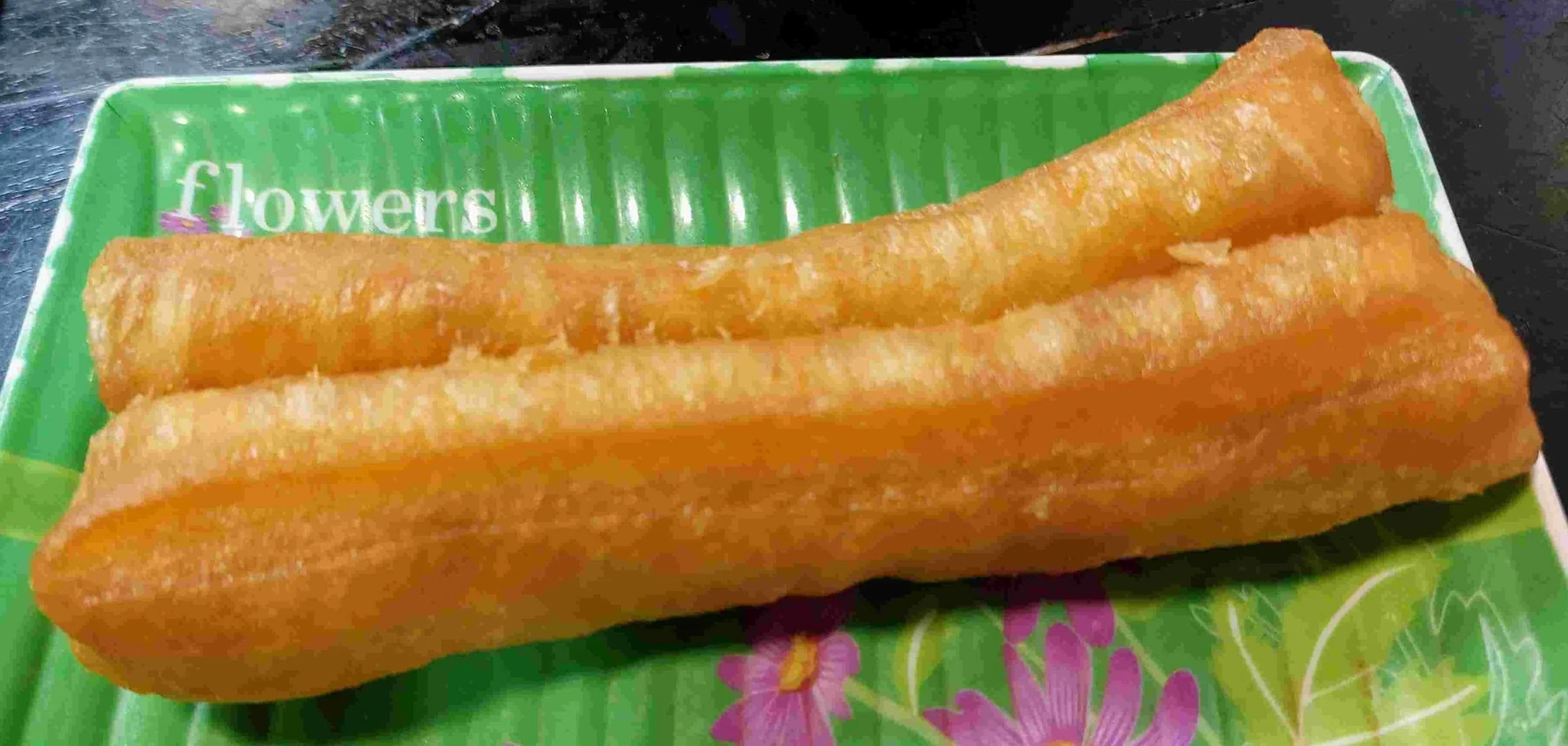Vietnamese Quẩy fried dough sticks with crispy texture