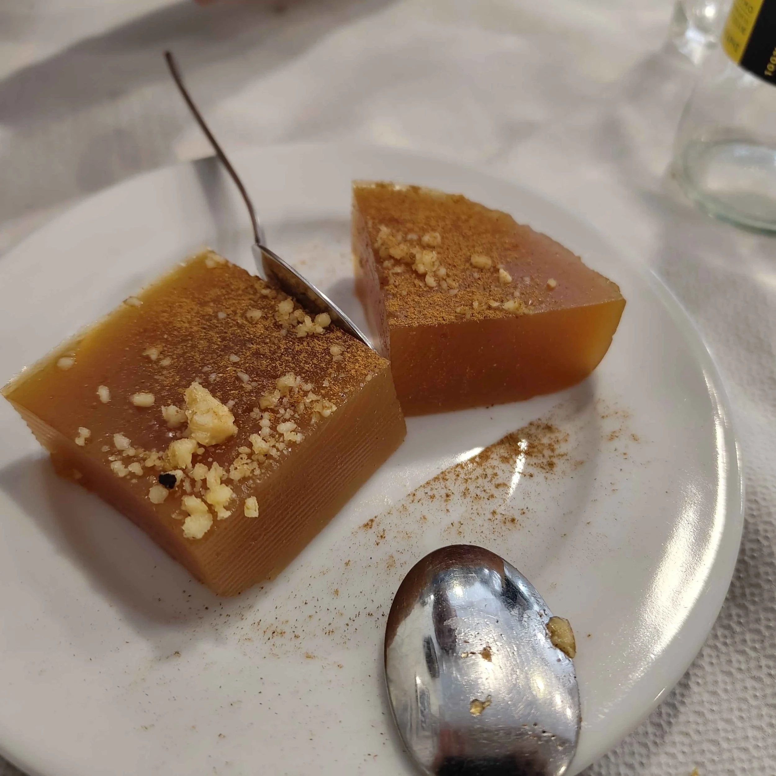 Halva Farsalon – traditional Greek caramelised dessert