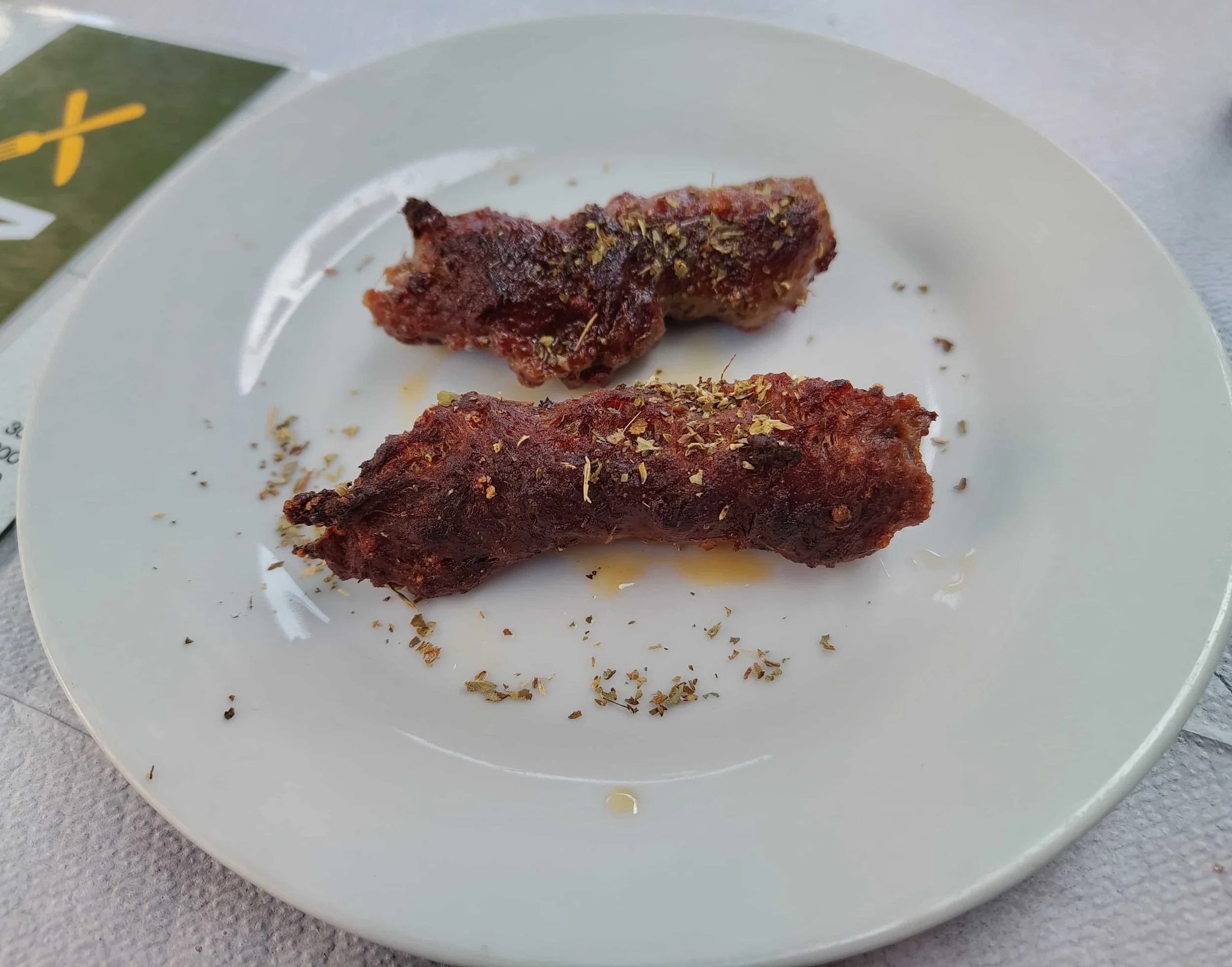 Albanian qofte – grilled sausage-shaped minced meat kebabs seasoned with herbs and spices
