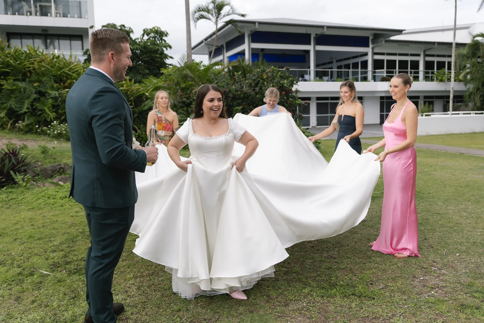 Daniel and Grace - First Look-25.jpg