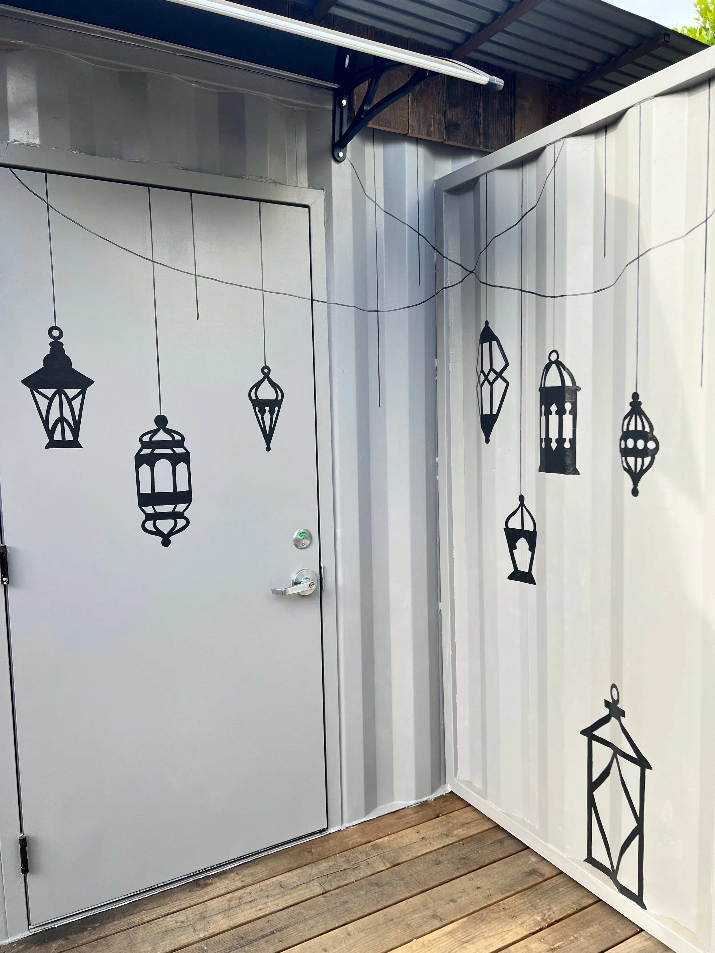 lantern3.jpg
