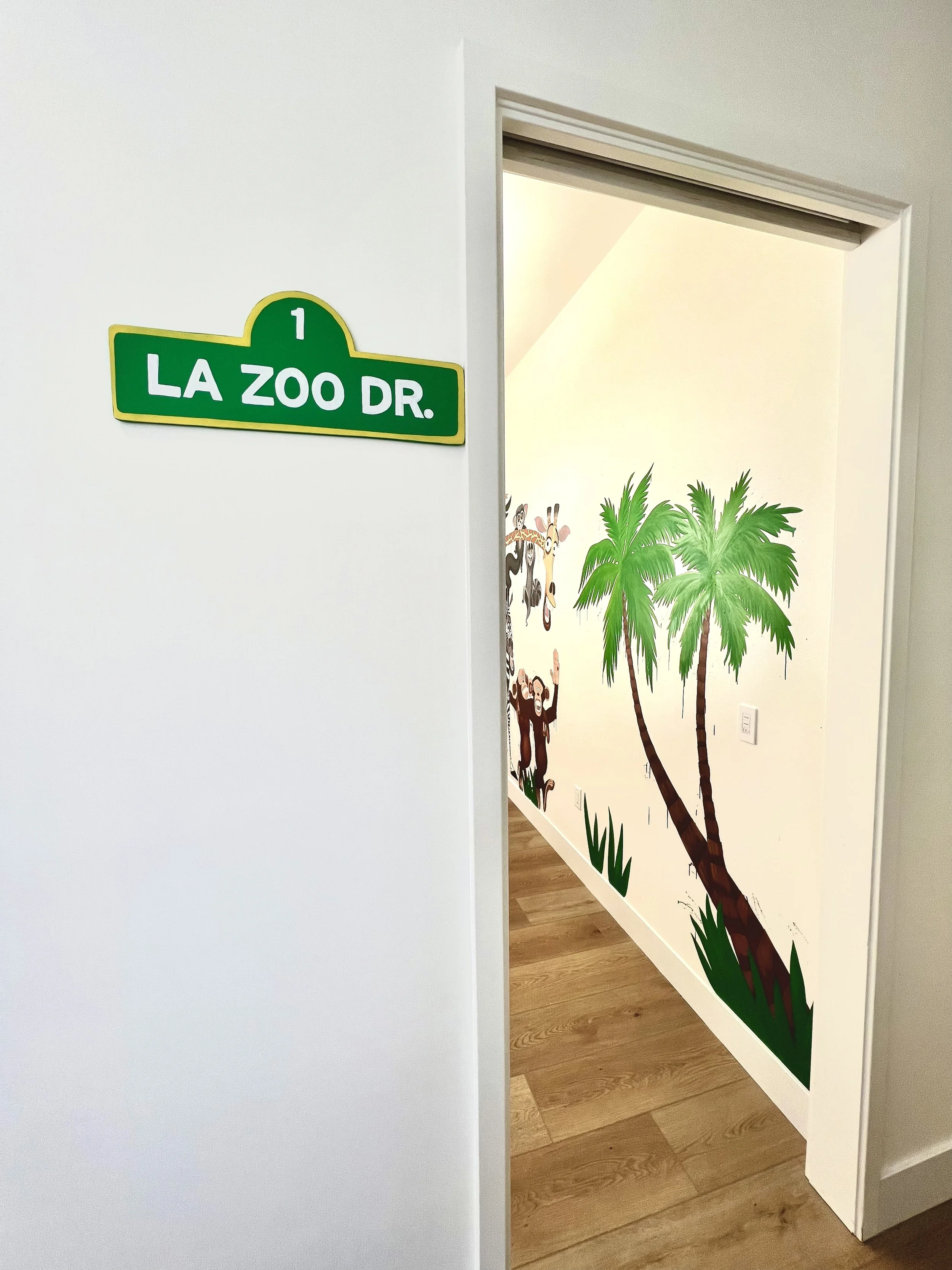 Room1Sign.jpg