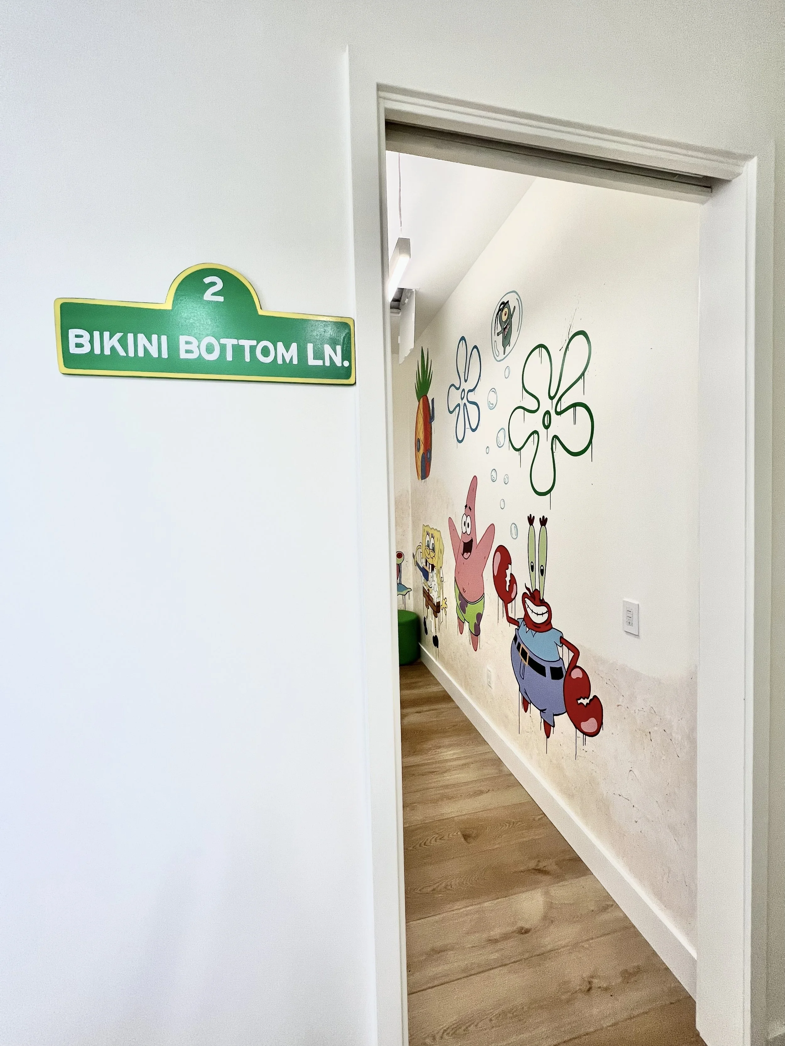 Room2Sign.jpg