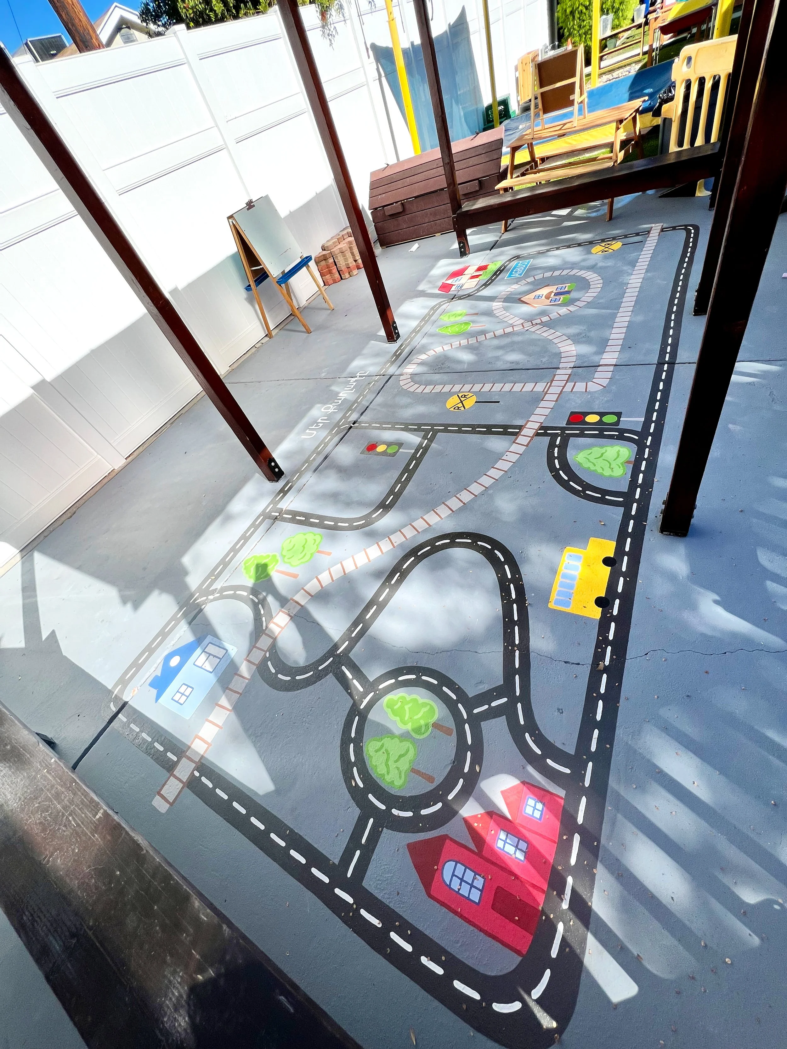 tracks2.jpg