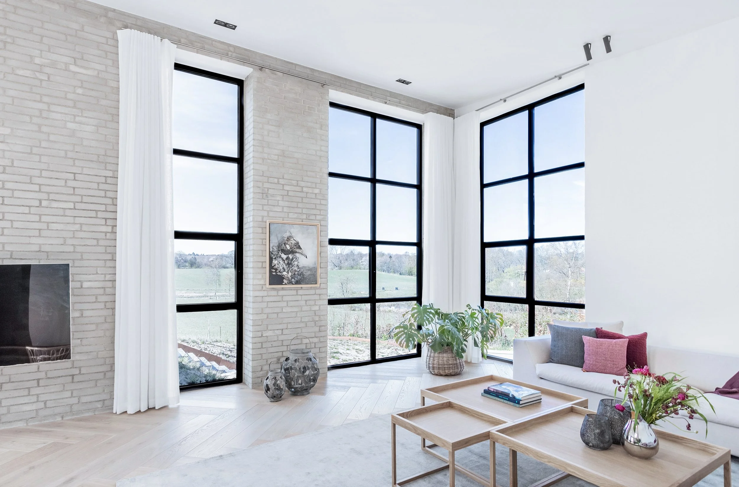 Black Architecture_Vedbækhuset_Living room.jpg