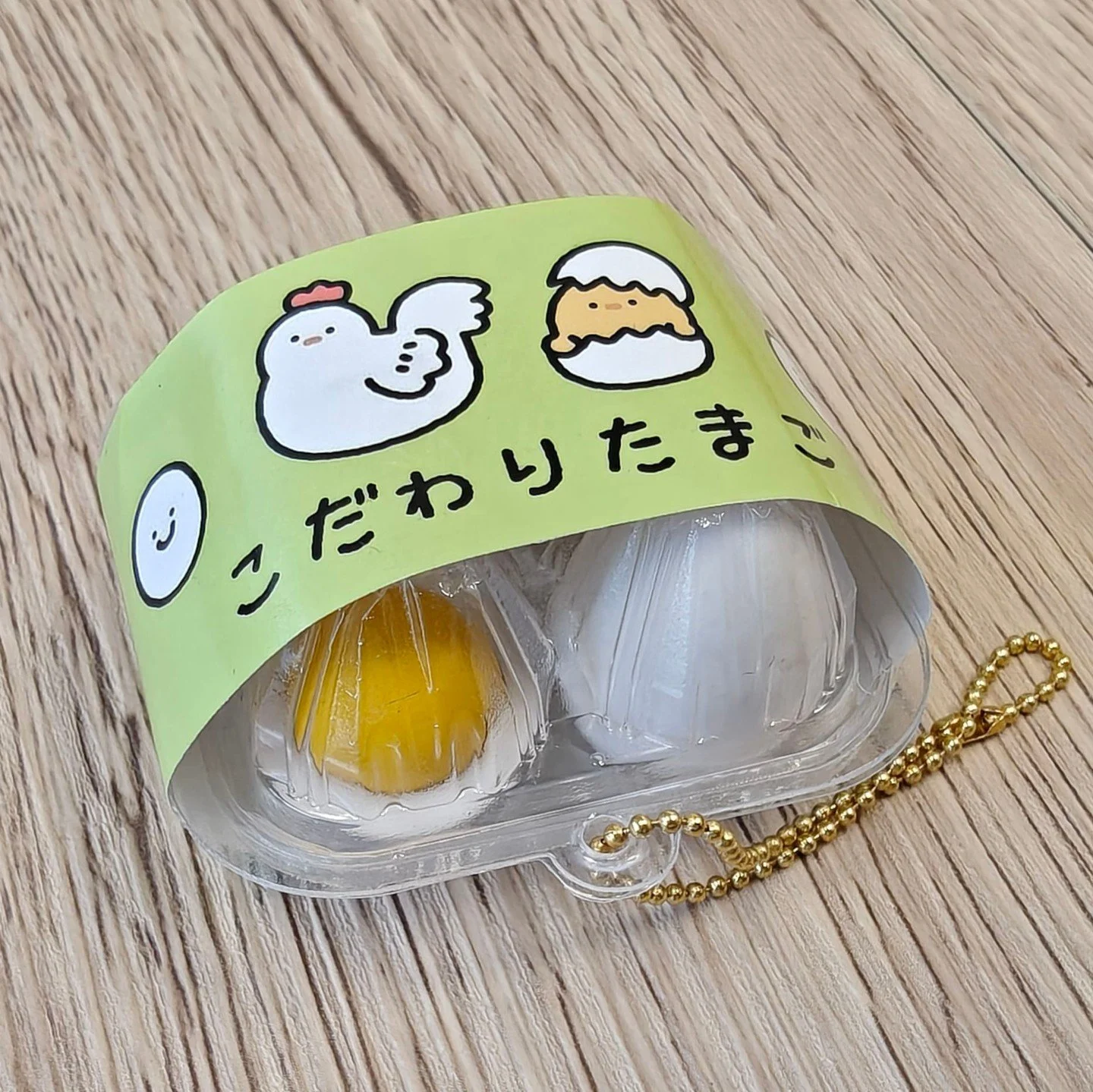 More new gashapon prizes have arrived! 
Stylish nigiri for 3 tokens or a carton of eggs for 2! 
They're pretty awesome honestly.