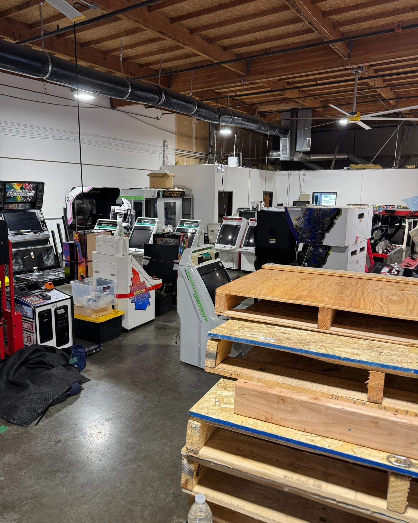 REMINDER: Gamecenter will be closed tonight as we finish reassembling the arcade after Sakura-Con! We will return to our normal hours of operation TOMORROW, April 8, at 5PM!