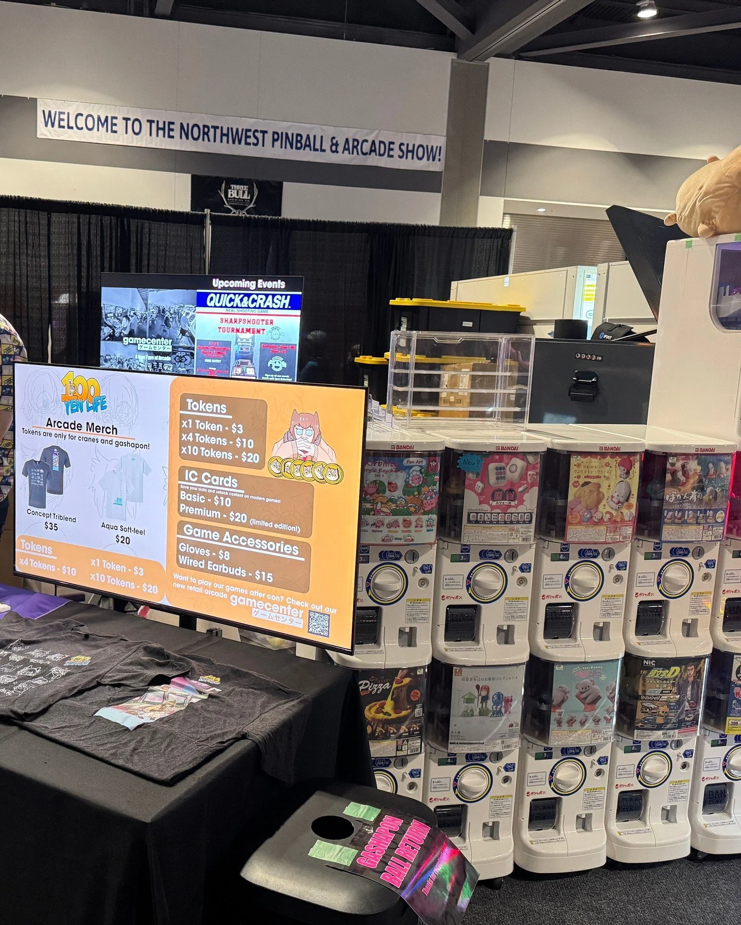 100 Yen Life is at Northwest Pinball &amp; Arcade Show all weekend! Come visit our booth and sample our wide variety of Japanese and American arcade games! 🕹️ Gamecenter is open for our standard hours all weekend as well!