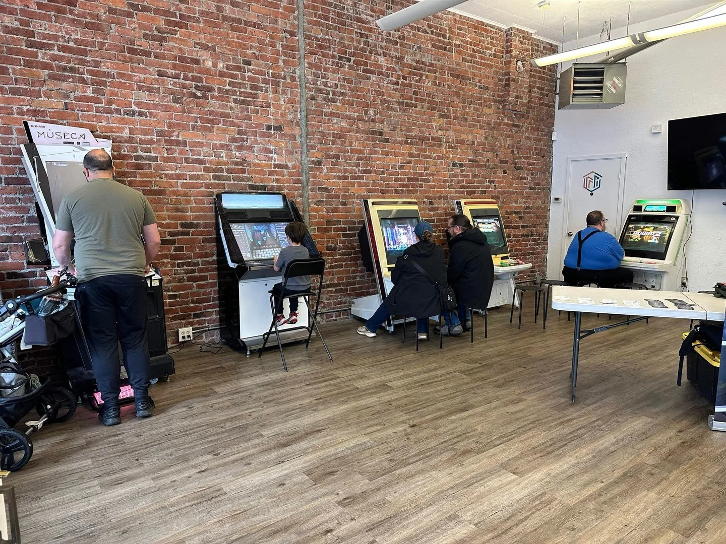 We're in three places at once today! Gamecenter is open until midnight, we're still set up at Northwest Pinball and Arcade Show through tomorrow evening, and you can play our games at Kent Nerd Party in downtown Kent, WA RIGHT NOW! Find more info on 