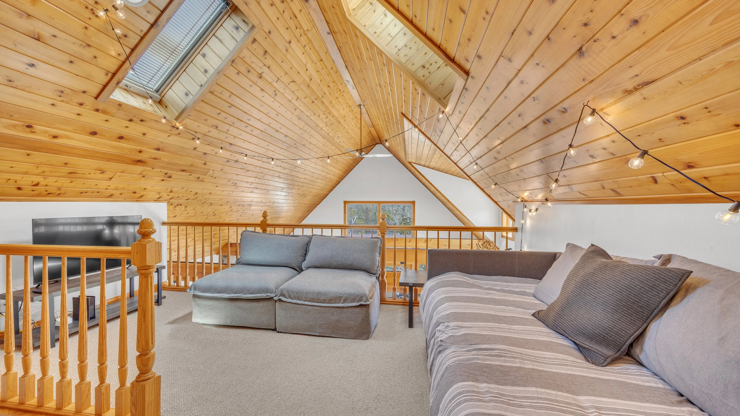 Interior Upper Loft Bed.jpg