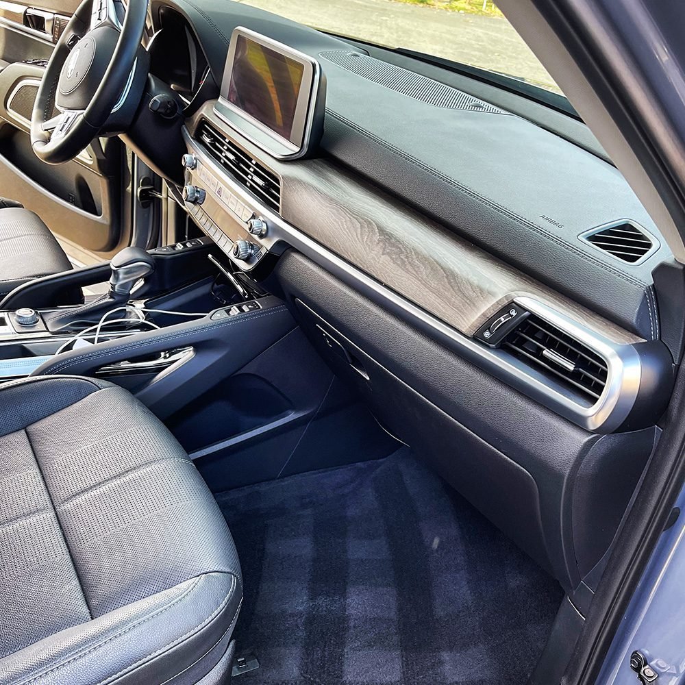 mini interior detail.jpg