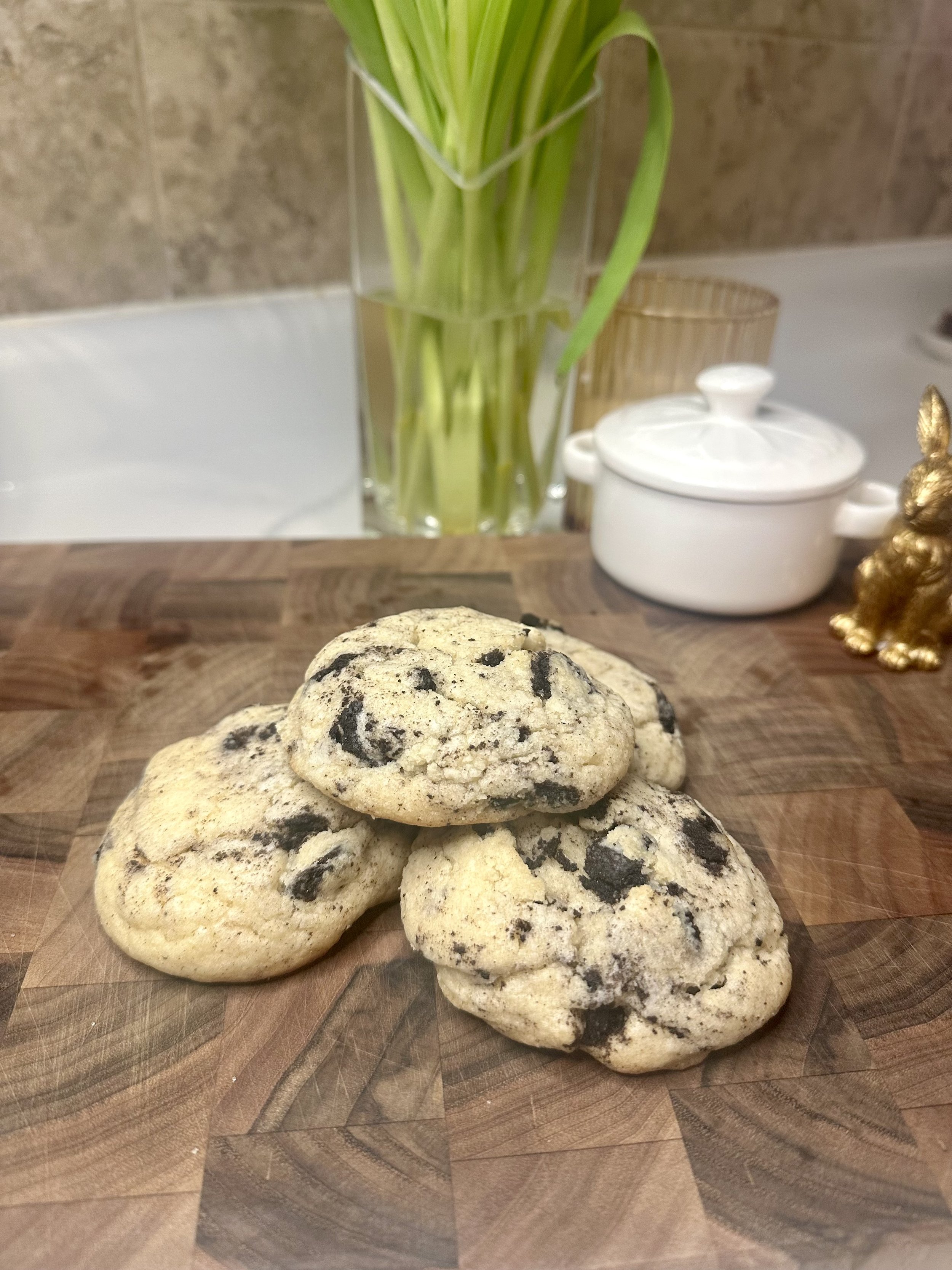 Cookies and Cream Cookies