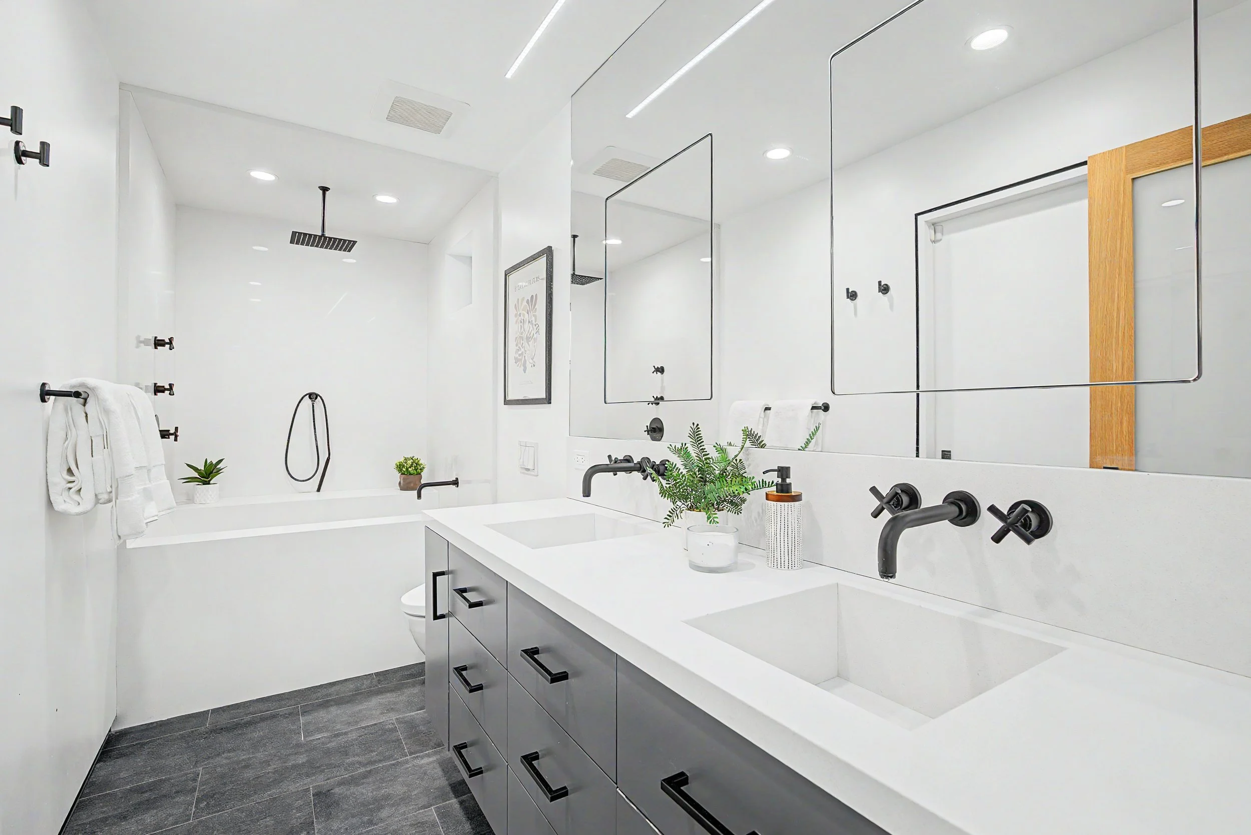 5877 Cape Horn Dr20.jpg