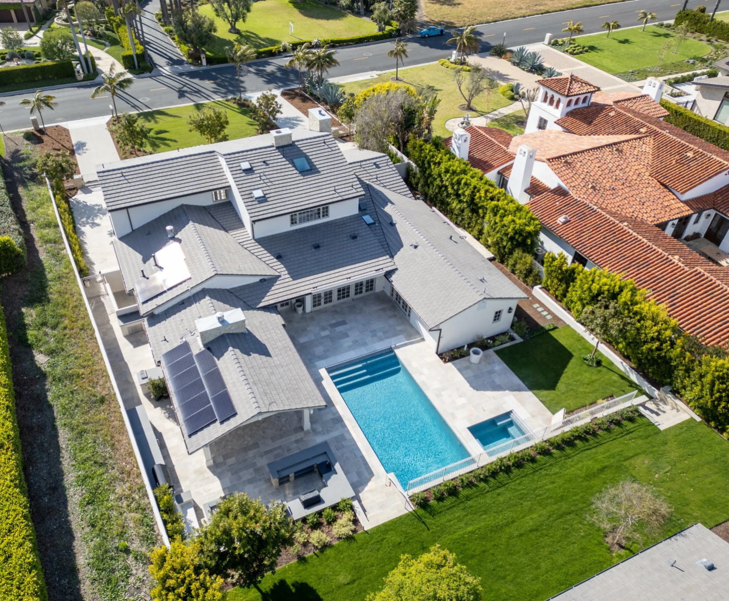 Above and Beyond: How Drone Photography is Transforming Real Estate Sales