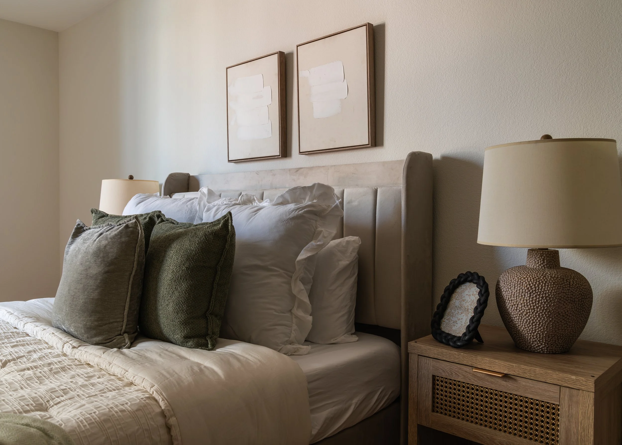 Eyeconic Detail-3.jpg