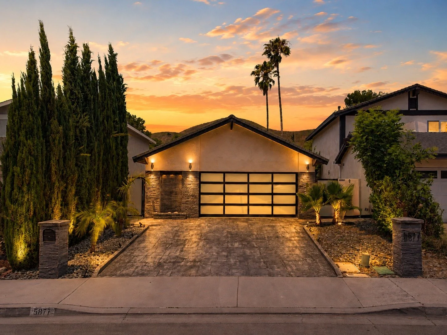 5877 Cape Horn Dr02.jpg