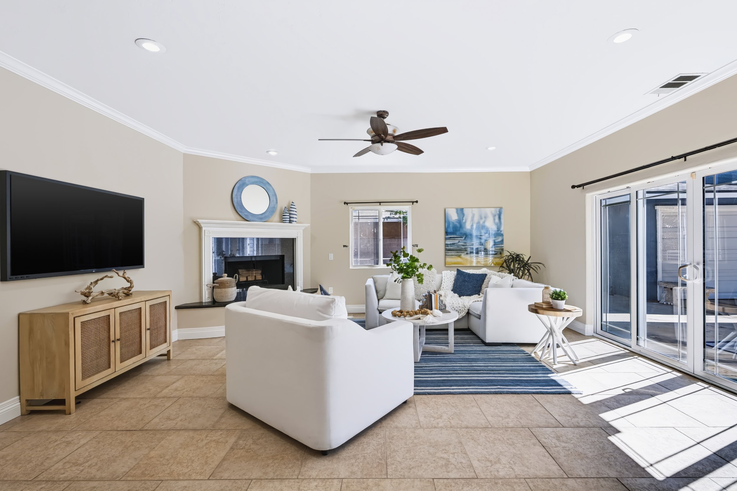 3482 Iroquois Ave03.jpg
