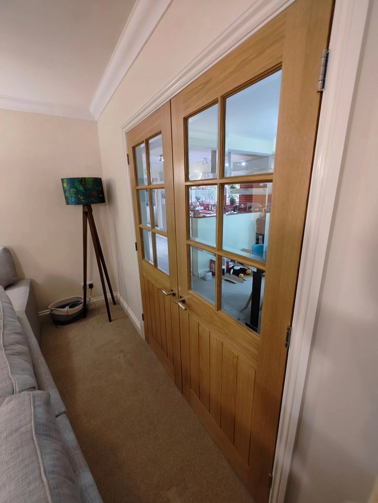Doors, doors, and more doors! 🚪🪵🔨
There is nothing quite like the weight and grain of solid oak to completely transform a home. Whether it&rsquo;s the classic cottage-style internal doors or these stunning glazed French doors, it&rsquo;s the preci