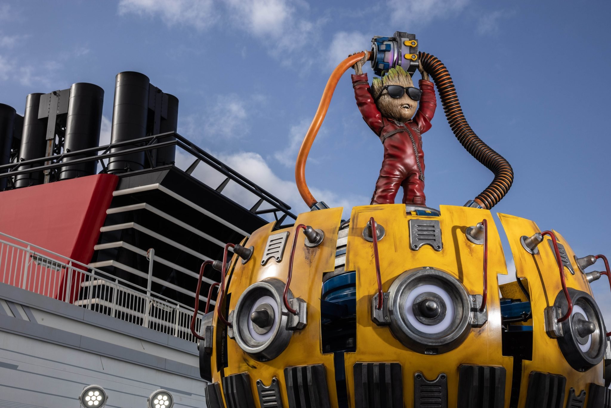 Disney Adventure Marvel Landing